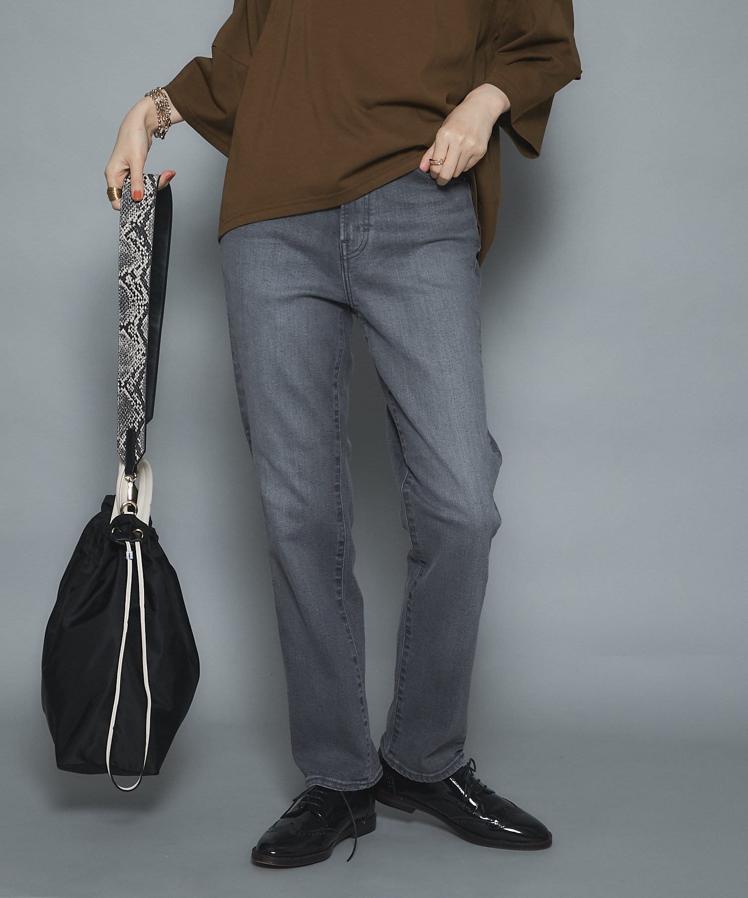 un dix cors(アンディコール) 【Moname（モナーム)】/ストレートデニムパンツ