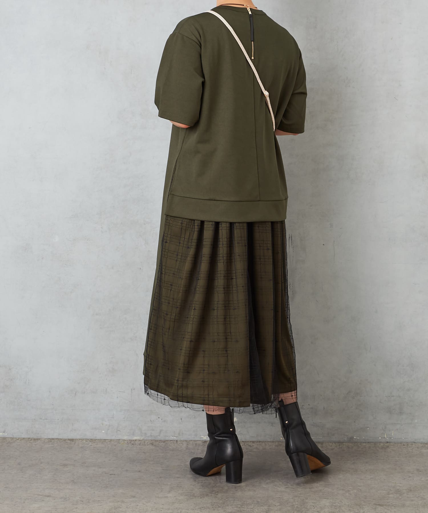 後ろ姿も上品に演出 レースドッキングワンピース Pal Collection パルコレクション レディース Pal Closet パルクローゼット パルグループ公式ファッション通販サイト