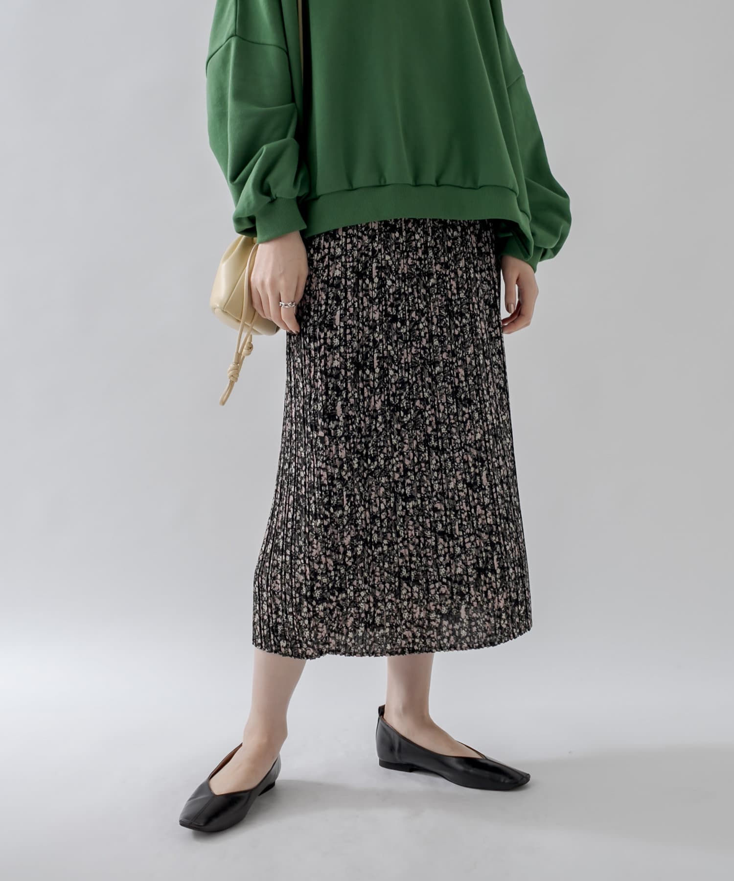 un dix cors(アンディコール) 【女性らしさを際立たせる】花柄プリーツIラインスカート