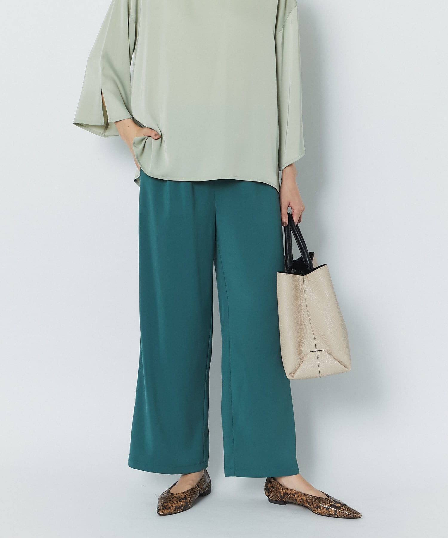 un dix cors(アンディコール) 【リラクシーな上品パンツ】イージーワイドパンツ