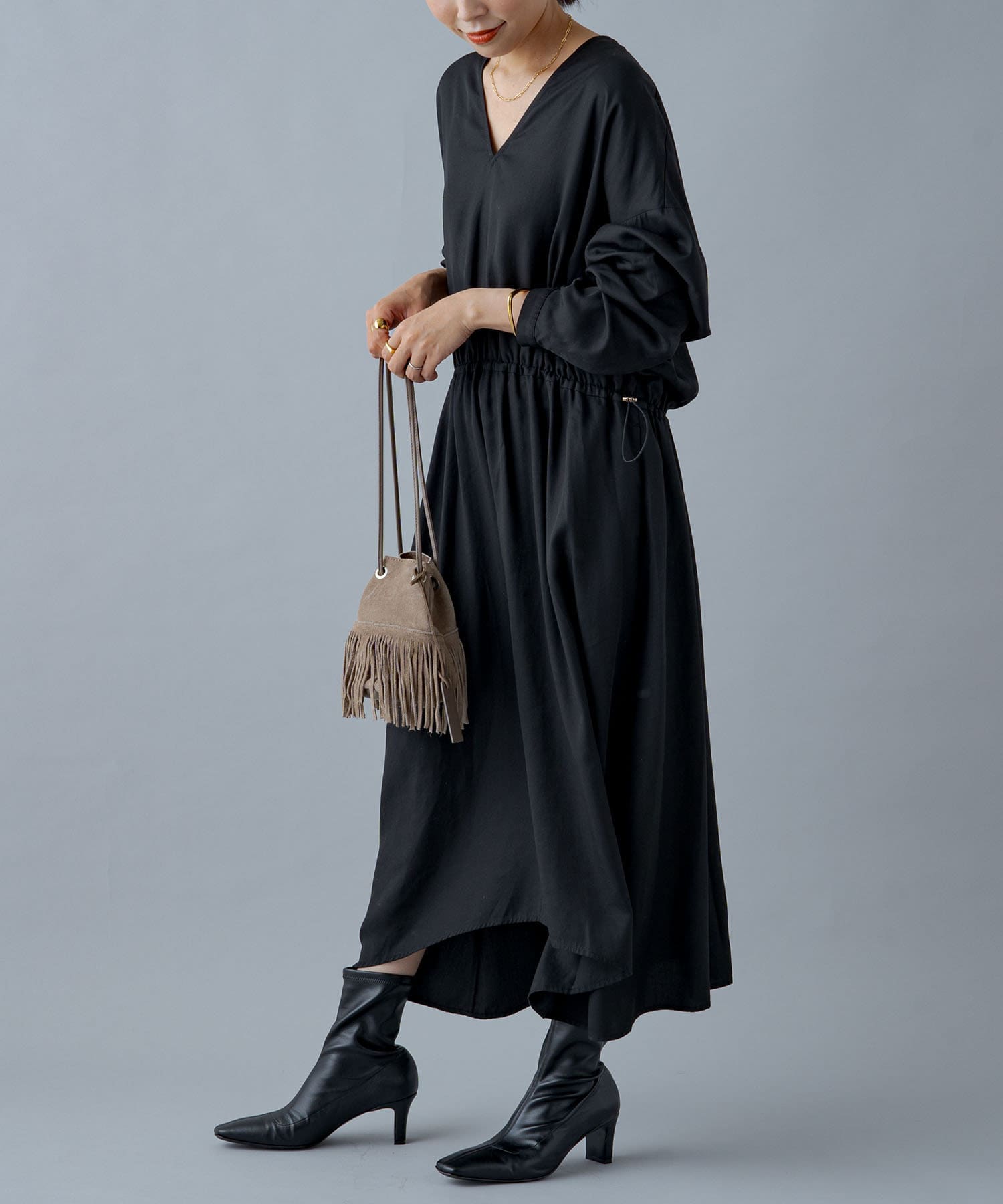 Odore オドル Vネックドロストワンピース Loungedress ラウンジドレス レディース Pal Closet パルクローゼット パルグループ公式ファッション通販サイト