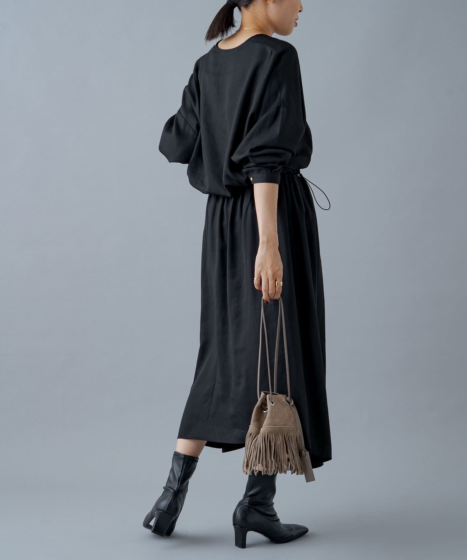 Odore オドル Vネックドロストワンピース Loungedress ラウンジドレス レディース Pal Closet パルクローゼット パルグループ公式ファッション通販サイト