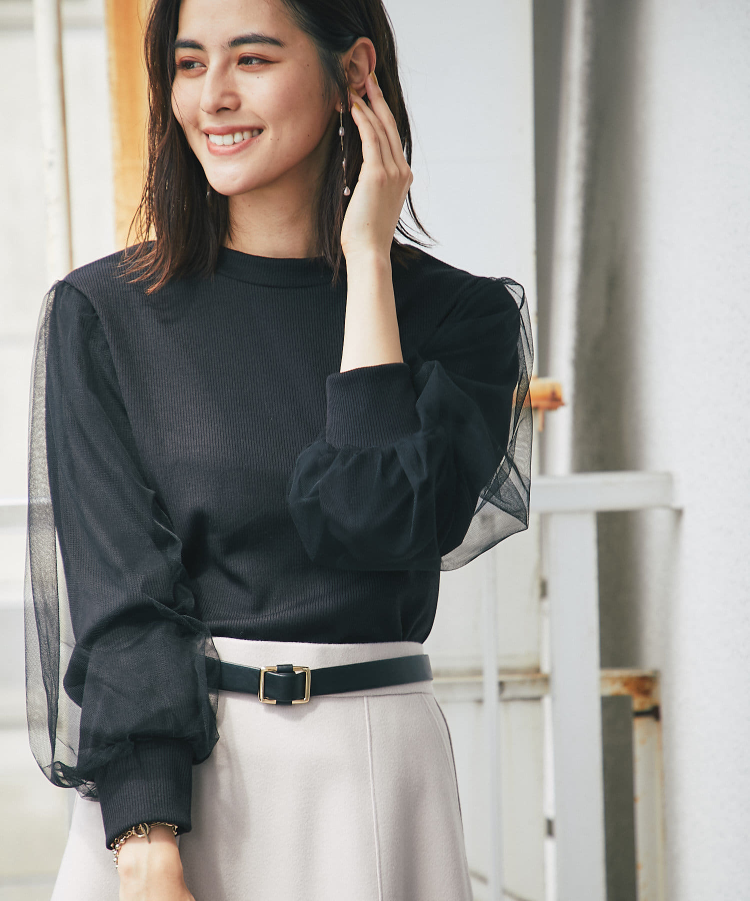 un dix cors(アンディコール) 【これ1枚でおしゃれ度アップ】チュールボリュームスリーブカットソー