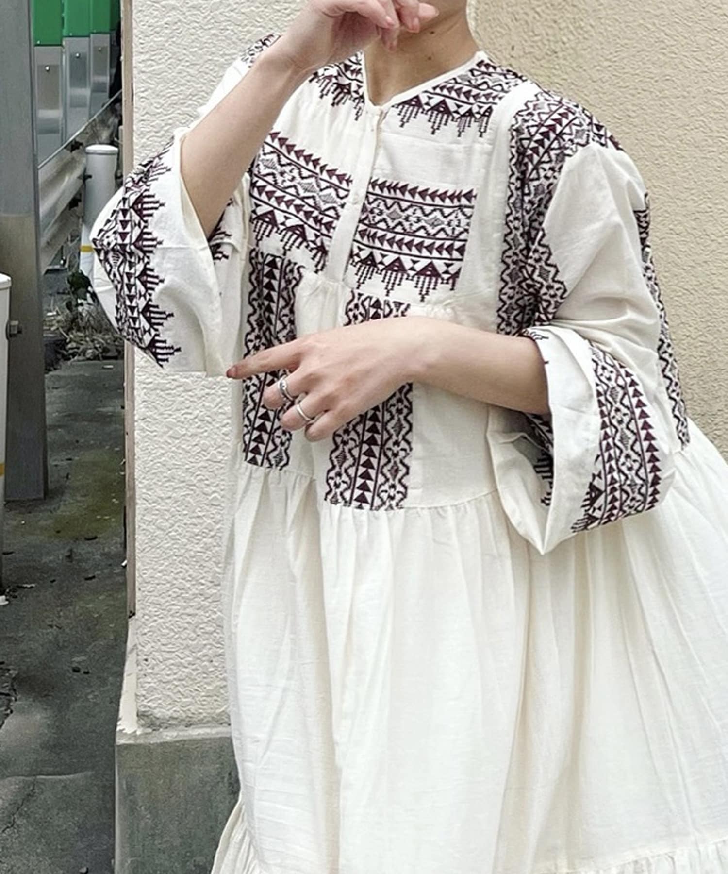 大特価放出 kastane ラーニー刺繍ドレス | www.artfive.co.jp