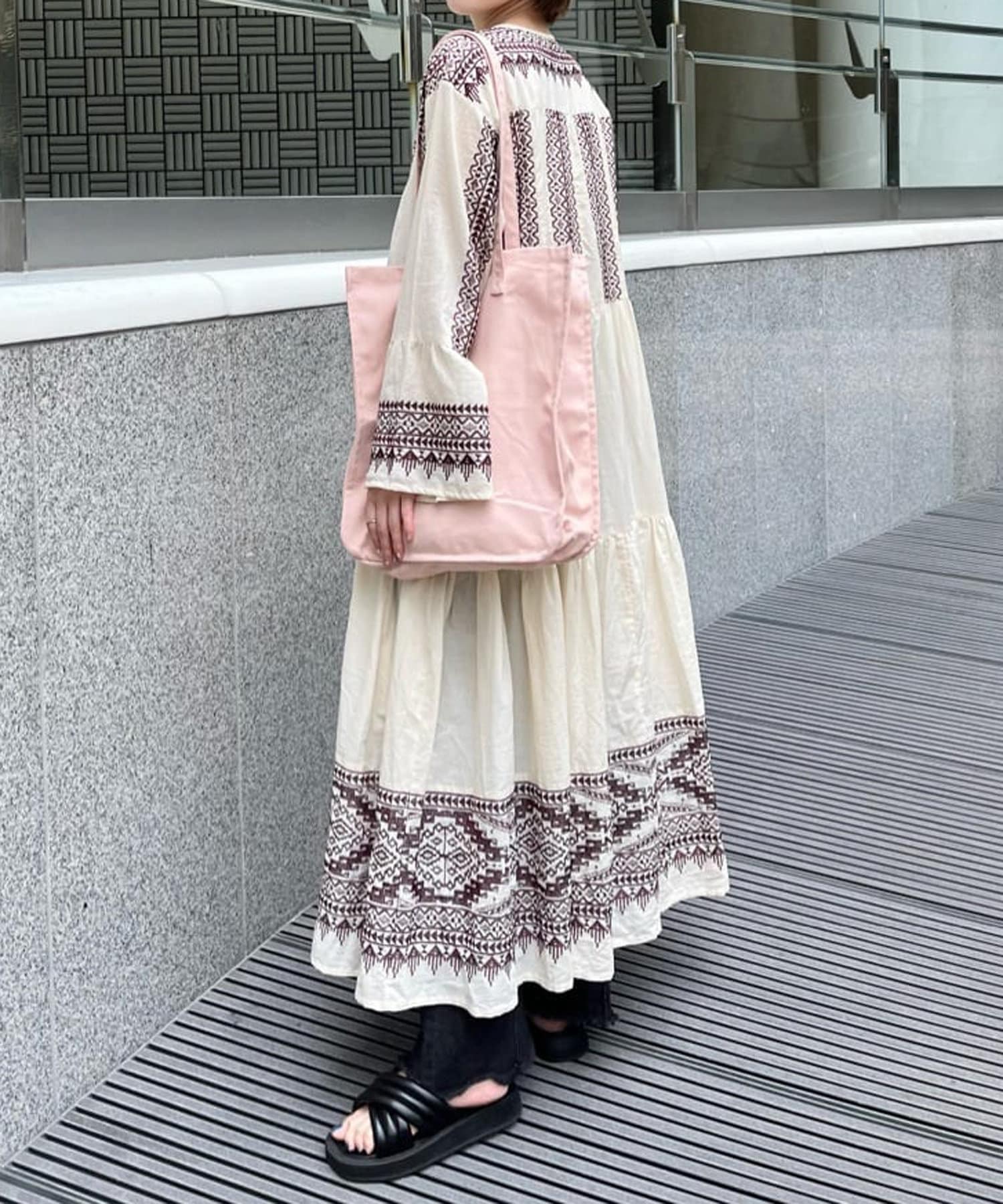 ラーニー刺繍ドレス | Kastane(カスタネ)レディース | PAL CLOSET(パル 