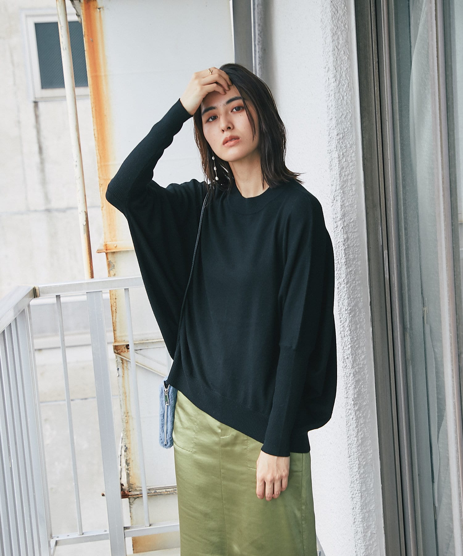 un dix cors(アンディコール) 【袖すっきり華奢見えニット】ビエラヤーンバックボリュームニット