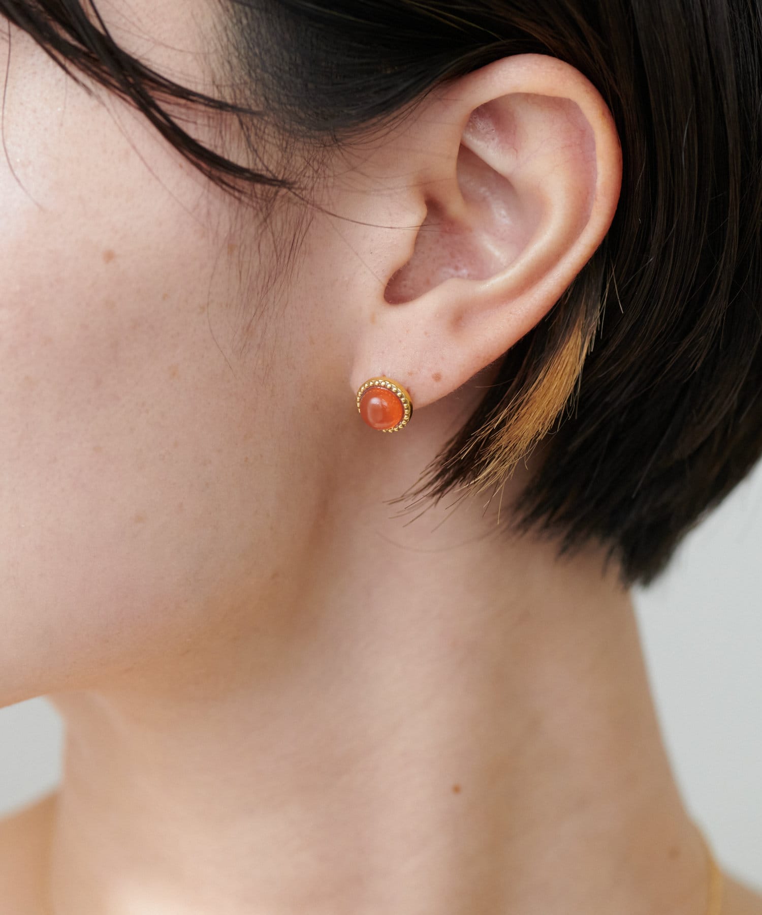 Raisin earring(metallic)