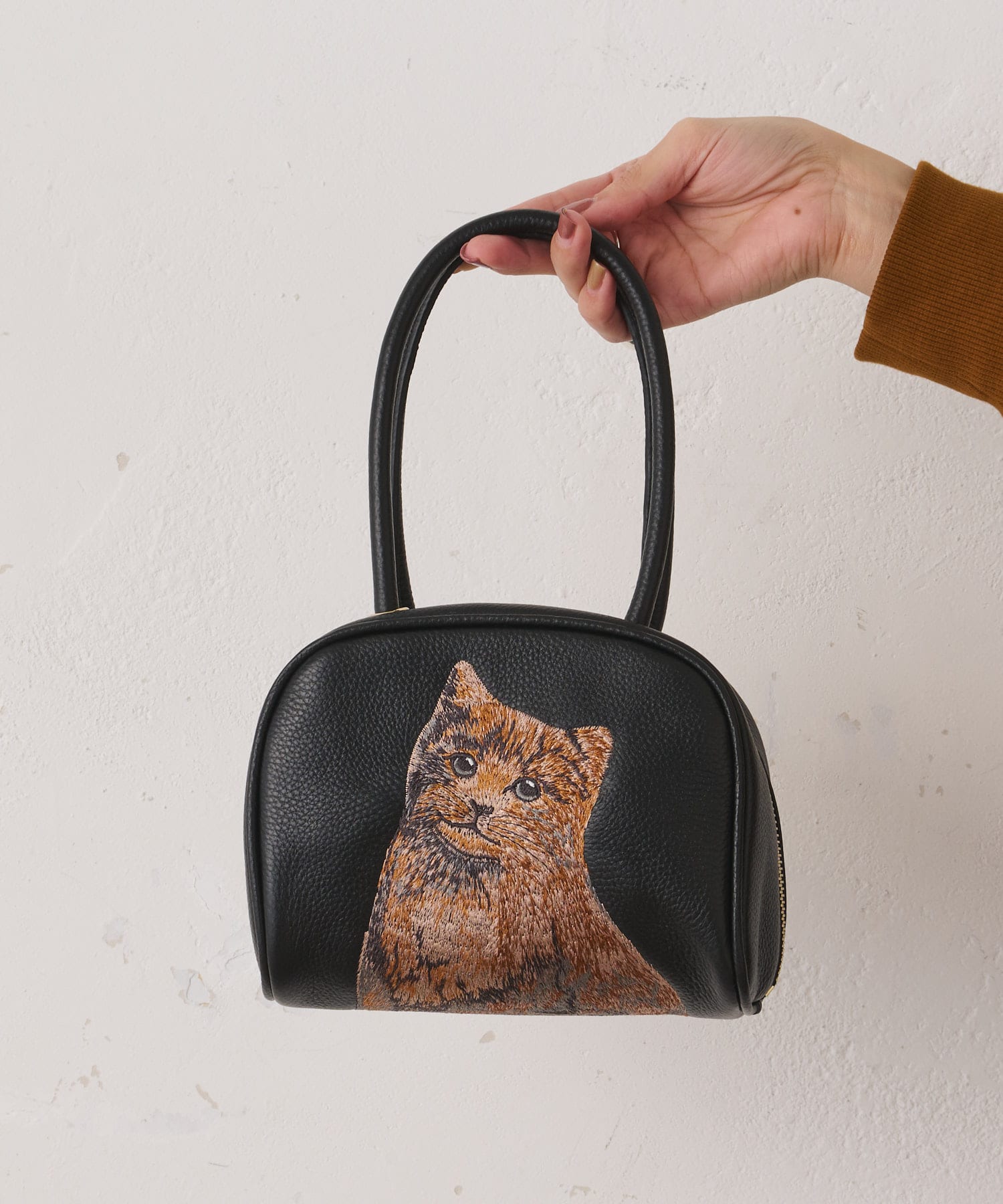 タグ付き新品 ear 猫刺繍ミニボストンバッグ iakSCoTdw8 
