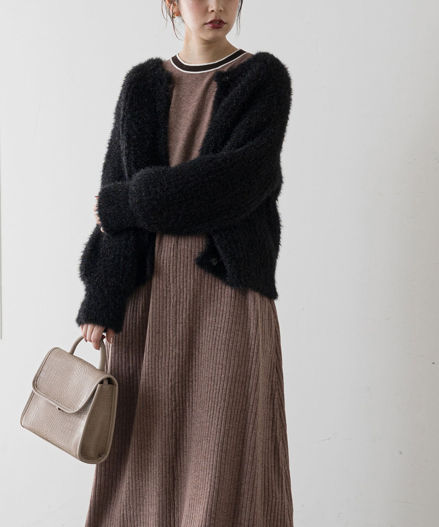 natural couture(ナチュラルクチュール) 【WEB限定カラー有り】配色ライン使いニットワンピース