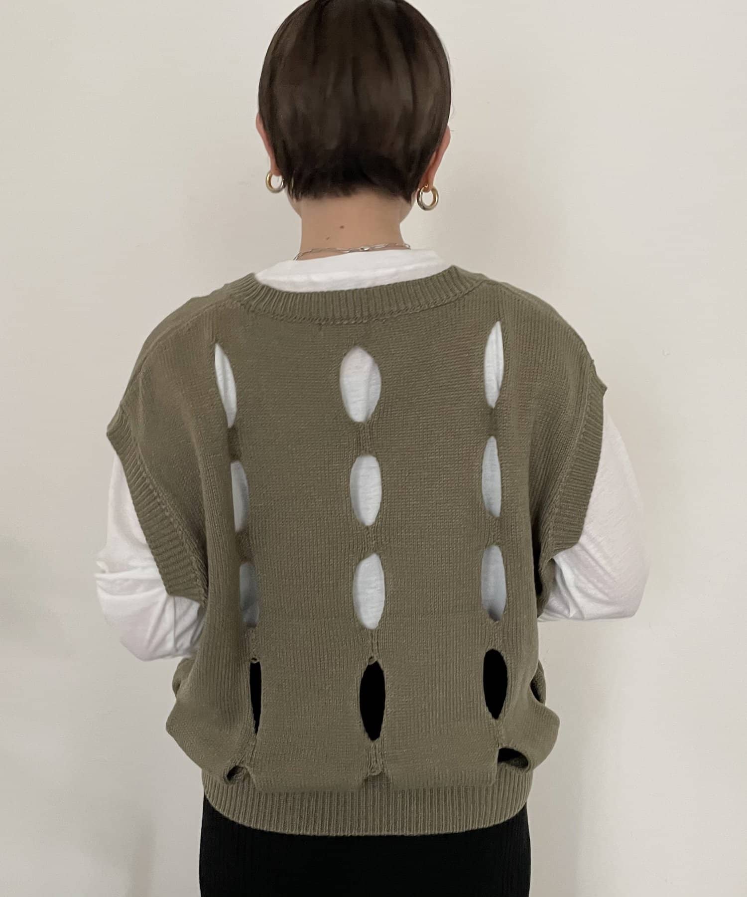 Thevon.(ゼヴォン) 【WEB限定】穴ぽこベスト
