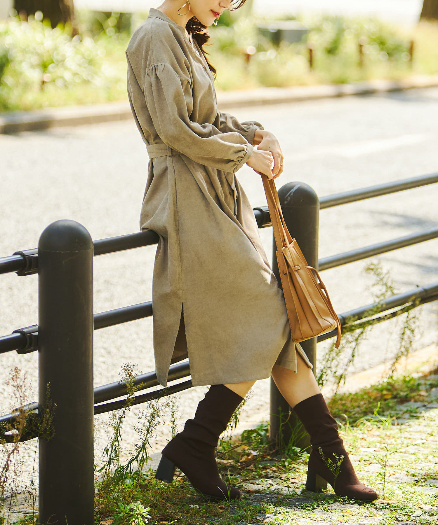 袖ボリュームコーデュロイシャツワンピース | Chez toi(シェトワ