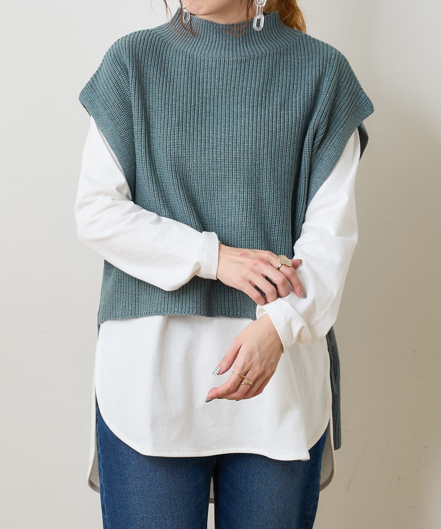 NICE CLAUP / OLIVE des OLIVE OUTLET(ナイスクラップ  / オリーブ デ オリーブ アウトレット) サイドリボン　ベスト