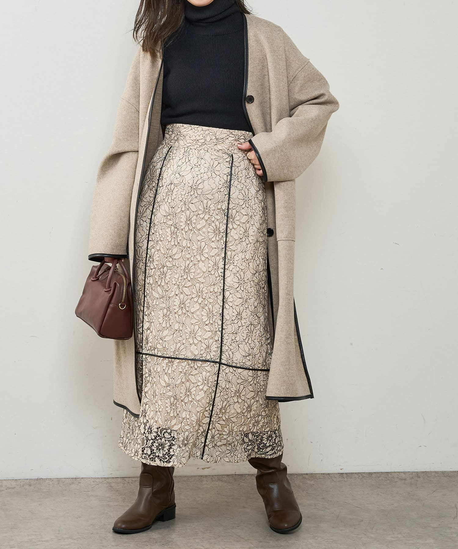 natural couture(ナチュラルクチュール) 長さ変えられる合皮パイピングレーススカート