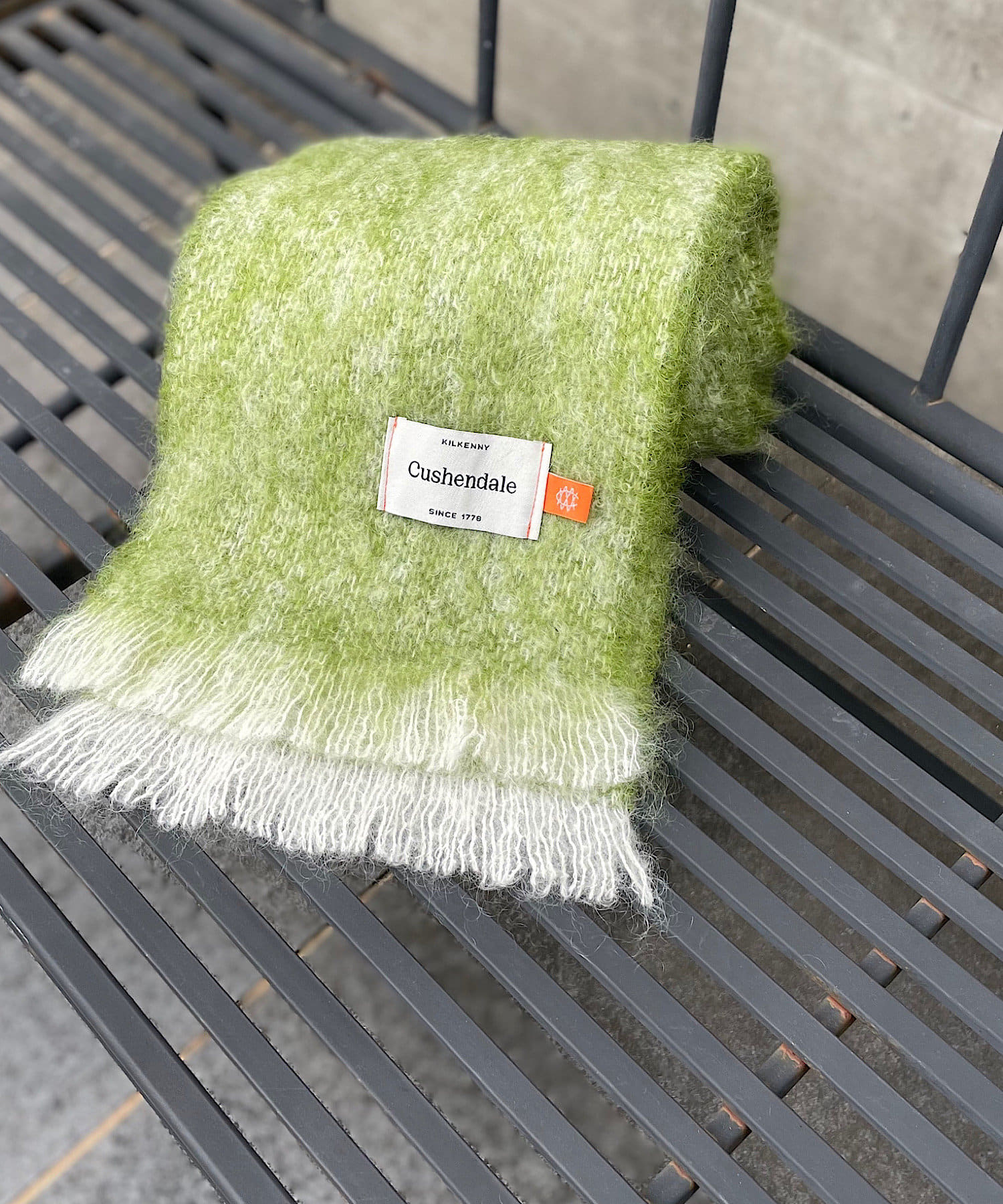 un dix cors(アンディコール) ストール巻き方動画付き【CUSHENDALE(キャシェンデール)】モヘアストール