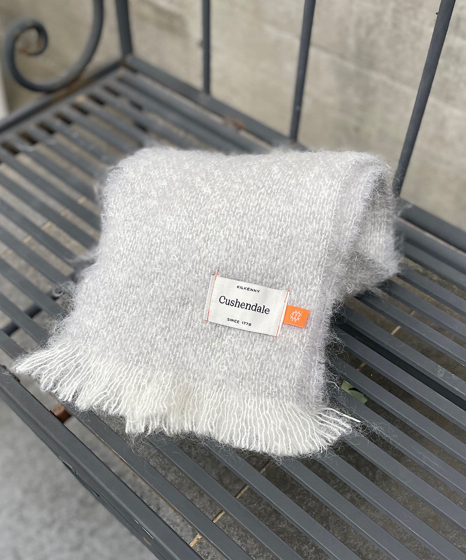 un dix cors(アンディコール) ストール巻き方動画付き【CUSHENDALE(キャシェンデール)】モヘアストール