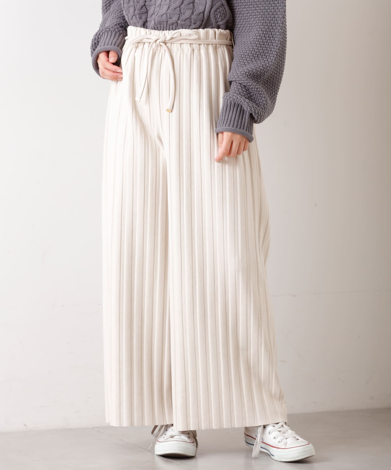 スエードプリーツパンツ | NICE CLAUP / OLIVE des OLIVE OUTLET(ナイ