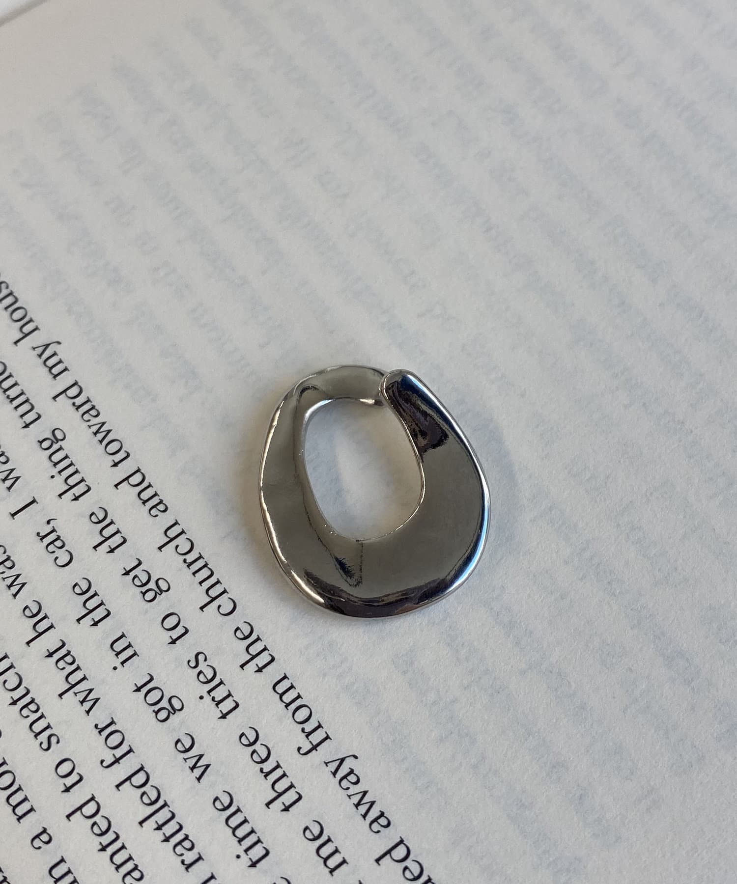 Goldy ゴールディ ワープリングイヤカフ Capricieux Le Mage カプリシュレマージュ ライフスタイル Pal Closet パルクローゼット パルグループ公式ファッション通販サイト