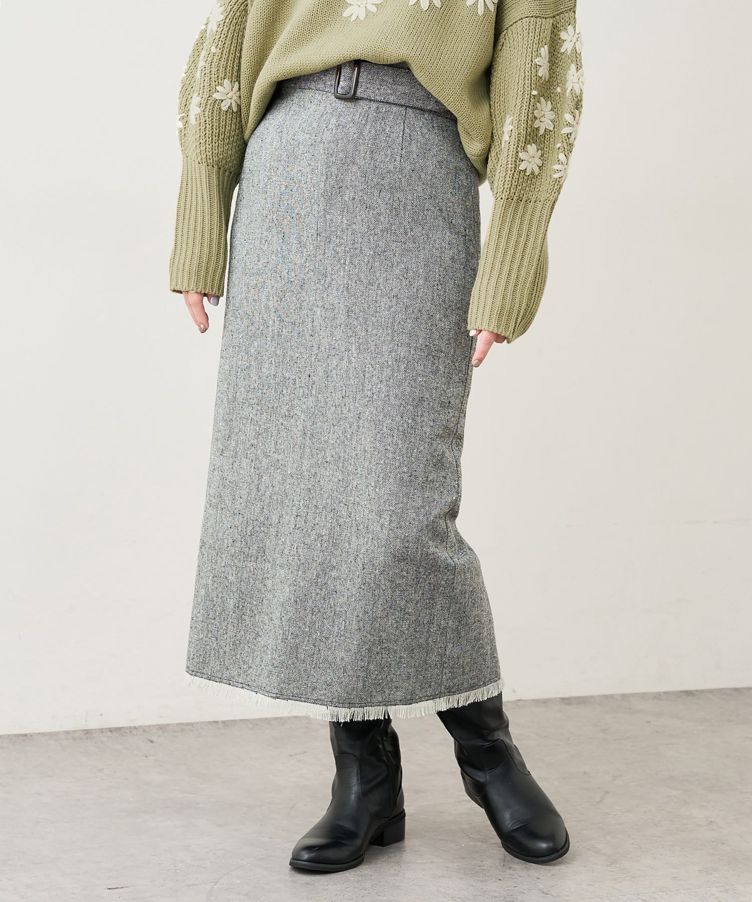 natural couture(ナチュラルクチュール) ベルト付き裾フリンジチェックスカート
