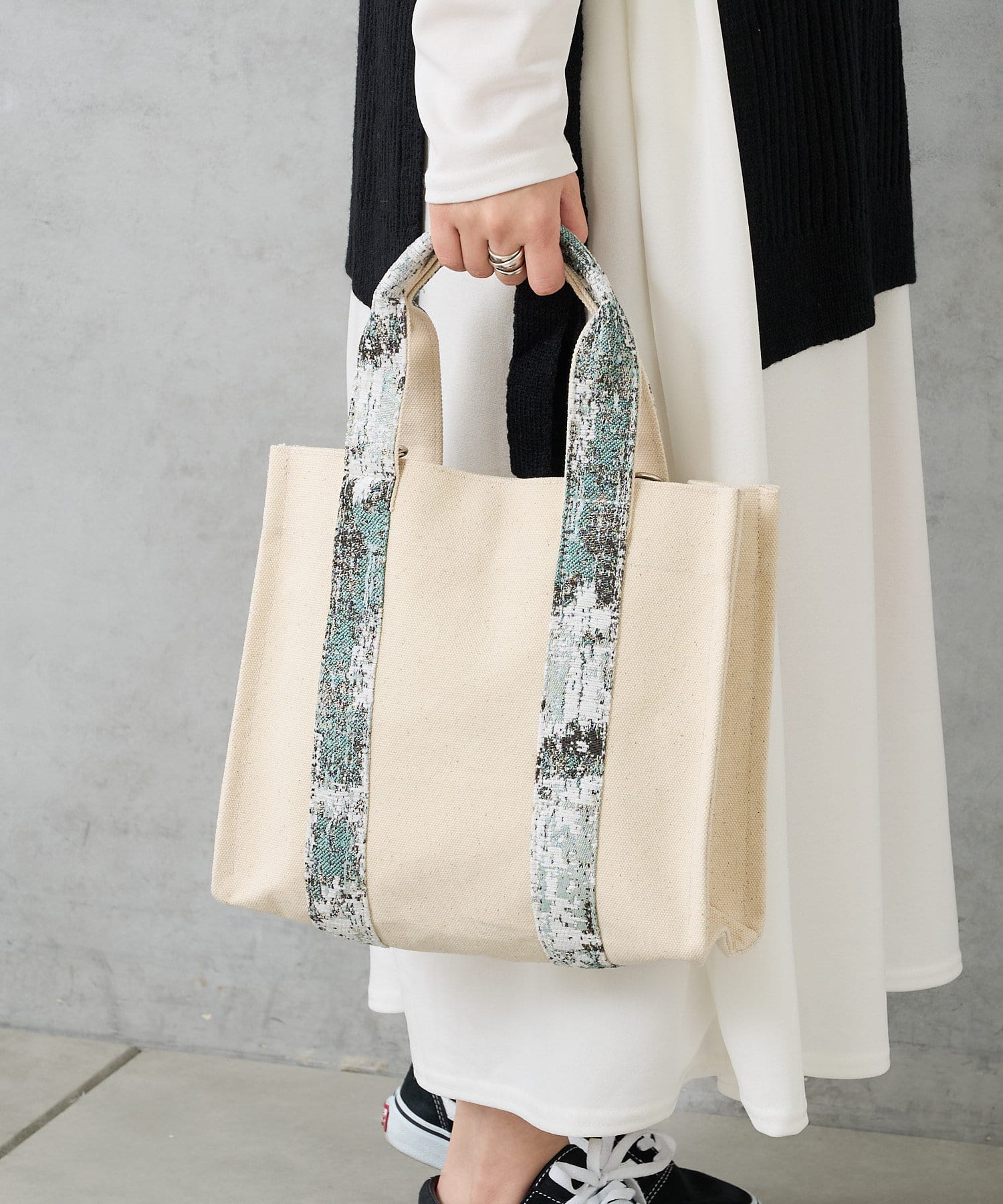 便利な仕切り付き キャンバス2wayトートバッグ Pal Collection パルコレクション レディース Pal Closet パルクローゼット パルグループ公式ファッション通販サイト