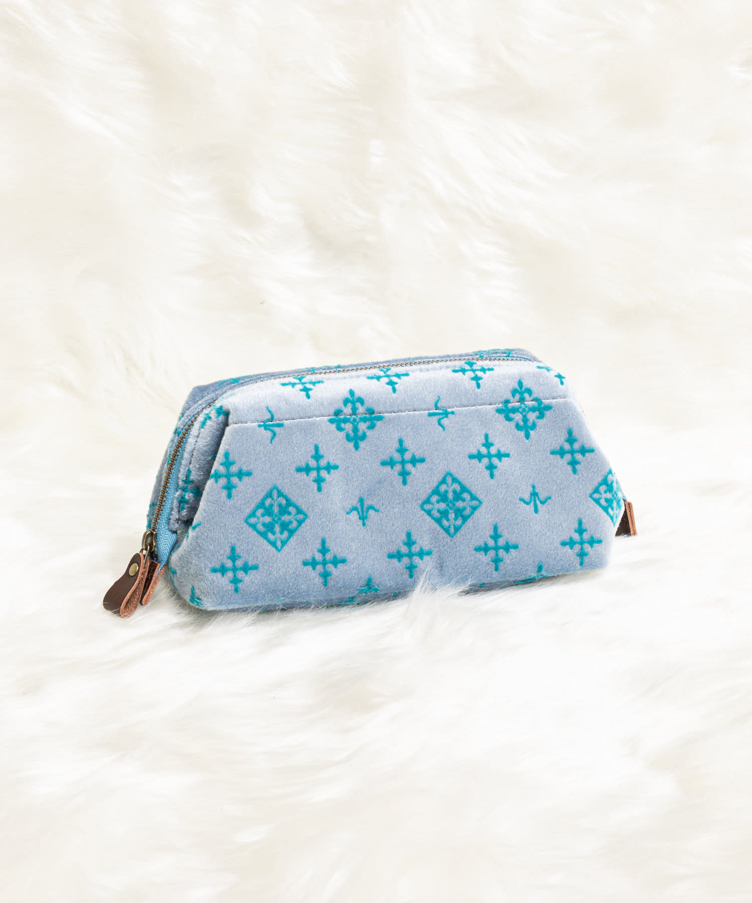 抗菌 制菌 防臭 ベロアフロッキー 口枠ポーチ 小 Daily Russet デイリー ラシット レディース Pal Closet パルクローゼット パルグループ公式ファッション通販サイト