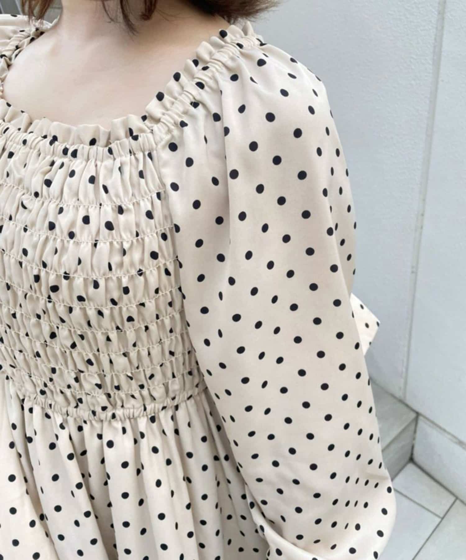 Backリボンシャーリングワンピ | NICE CLAUP / OLIVE des OLIVE