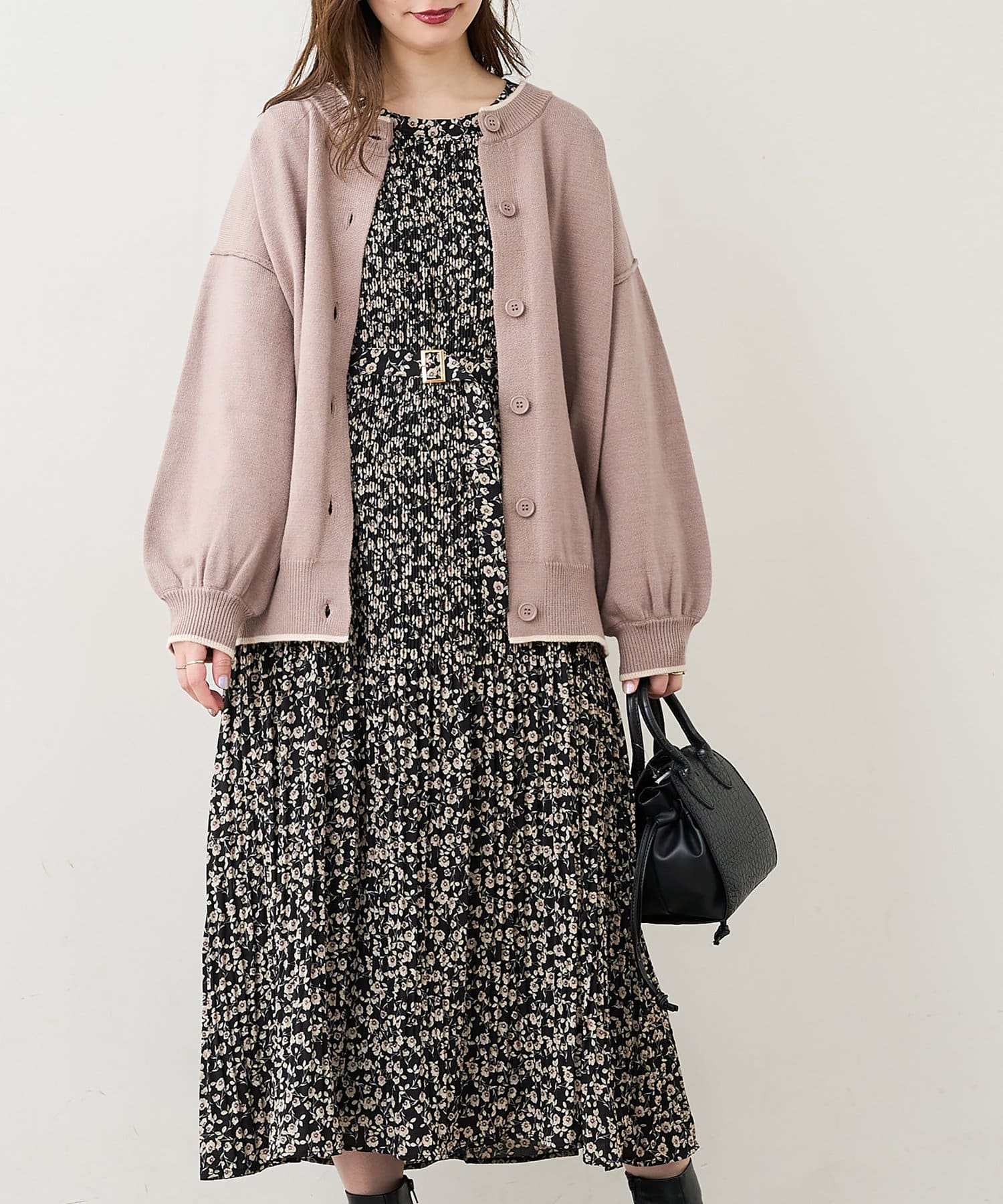 natural couture(ナチュラルクチュール) 【WEB限定】ベルト付消しプリーツAラインワンピース