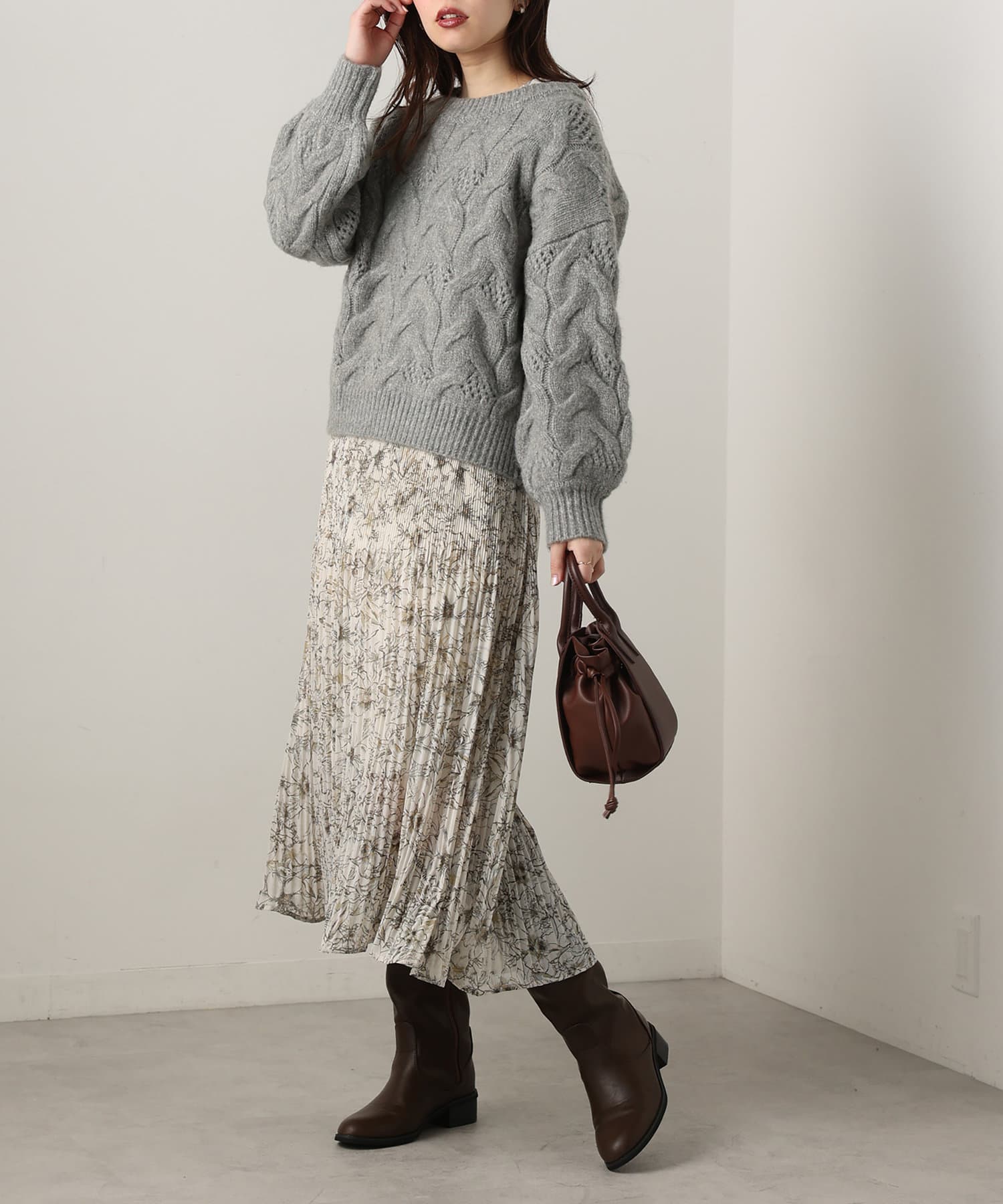 natural couture(ナチュラルクチュール) 【WEB限定カラー有り】ガーリーなメラジンケーブルニット