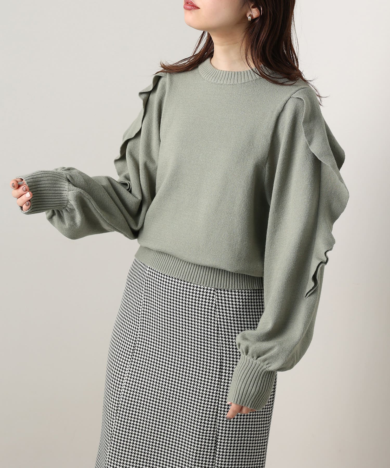 natural couture(ナチュラルクチュール) ラッフルスリーブニット