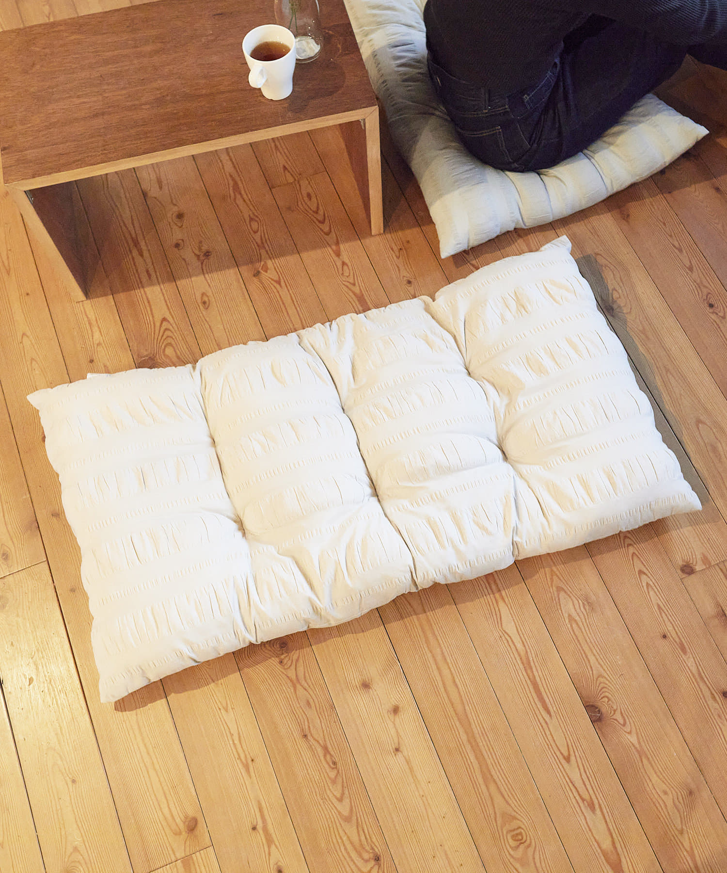 長座布団 3coins スリーコインズ ライフスタイル Pal Closet パルクローゼット パルグループ公式ファッション通販サイト