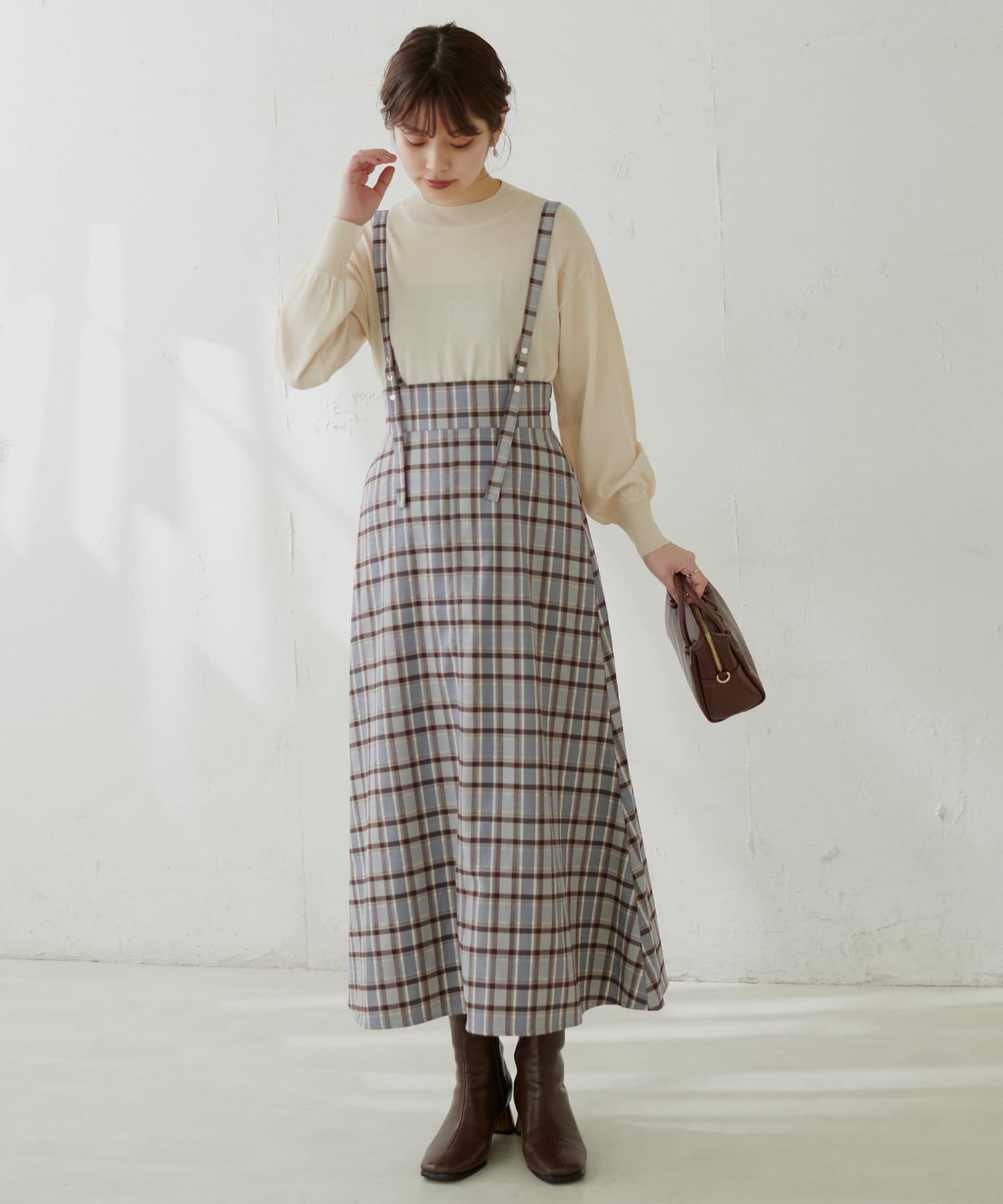 natural couture(ナチュラルクチュール) ドット釦デザイン2WAYスカート