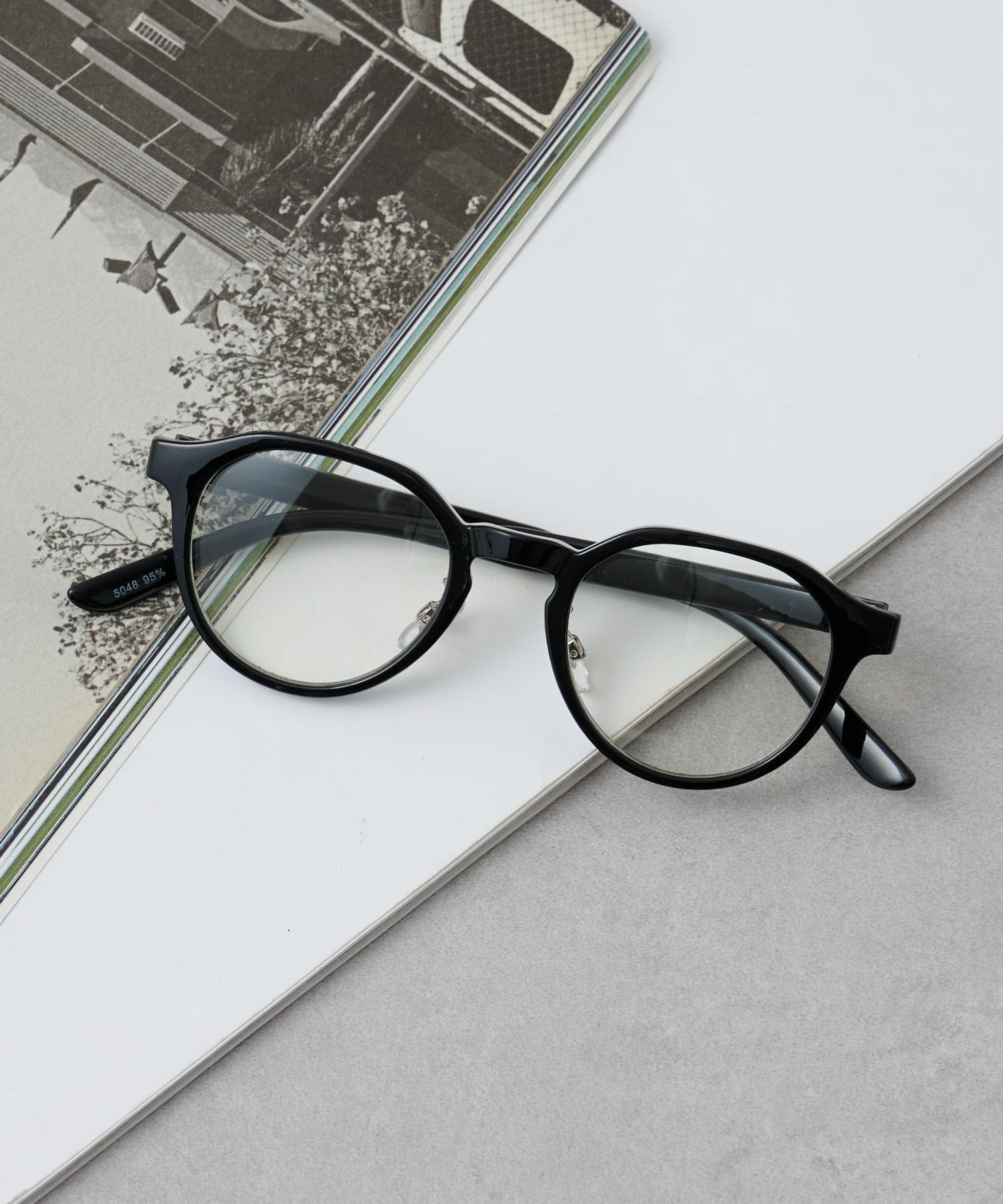 COLONY 2139(コロニー トゥーワンスリーナイン) レディース 変形フレームサングラス/伊達眼鏡/UV99%カット ブラック