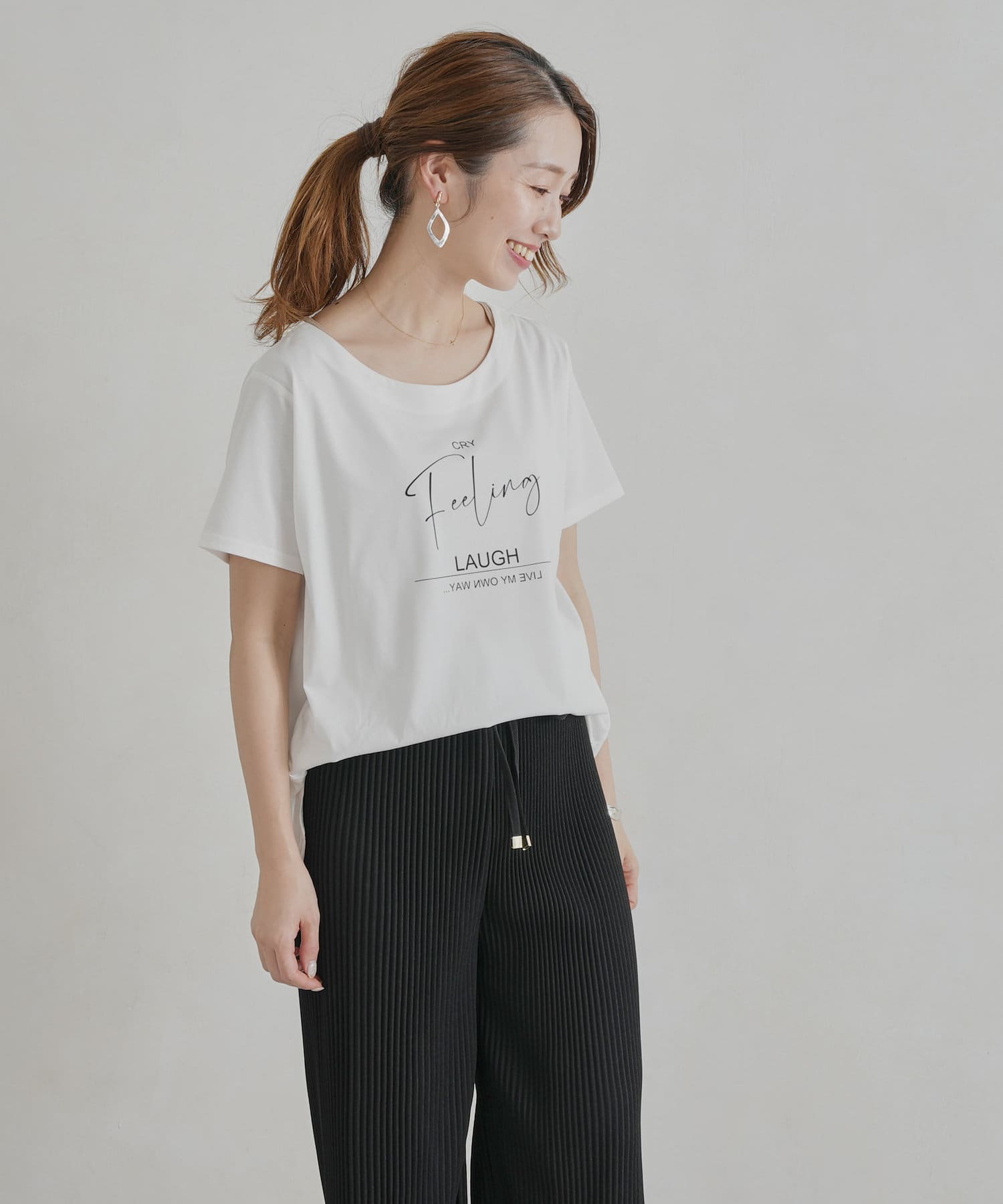 レイヤードロゴTシャツ | Chez toi(シェトワ)レディース | PAL CLOSET(パルクローゼット) -  パルグループ公式ファッション通販サイト