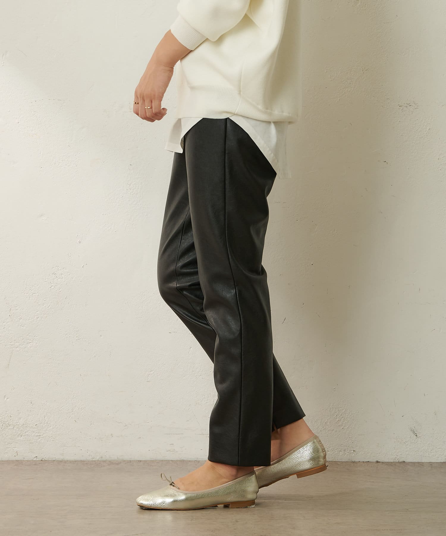 lautashi fake leather slit trousers レザー | doguniverse.ma