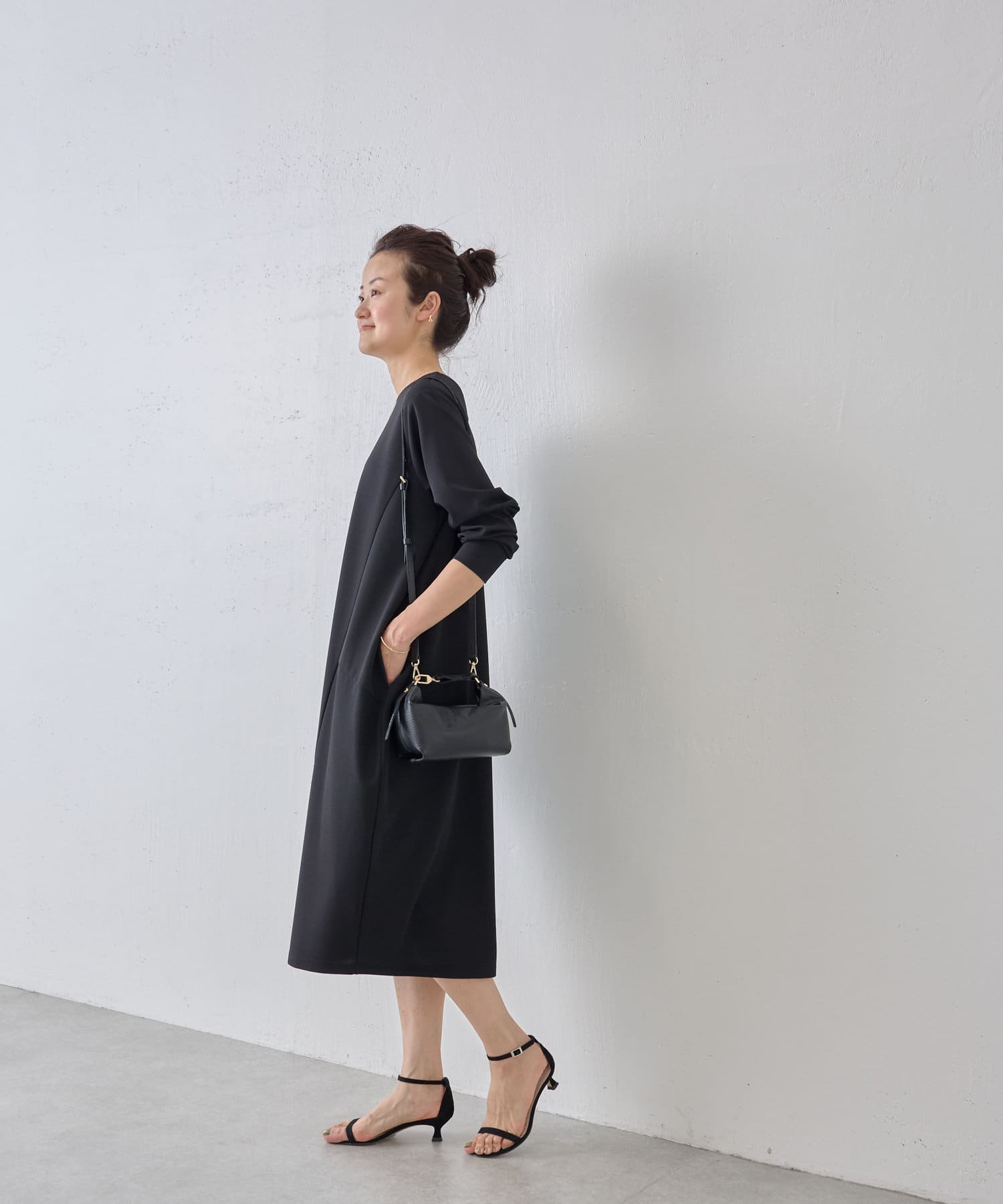 Liveでご紹介 トロミシンプルワンピース Beardsley ビアズリー レディース Pal Closet パルクローゼット パルグループ公式ファッション通販サイト