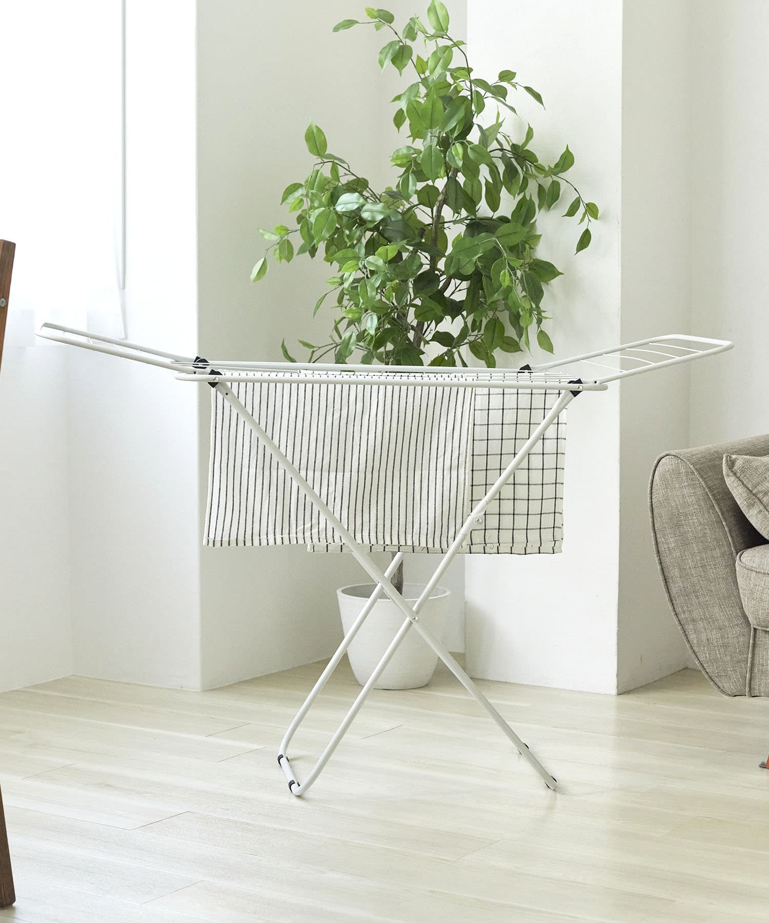 NEW!!】折りたたみランドリーハンガー - salut!(サリュ)イオンモール