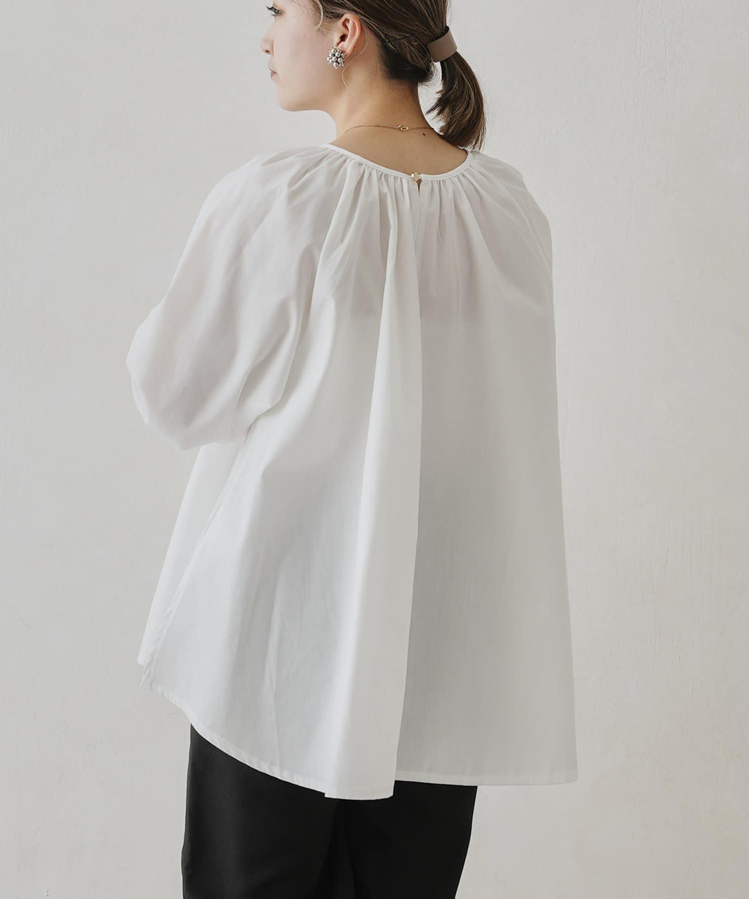 Chez toi(シェトワ) 袖ボリュームチュニックブラウス