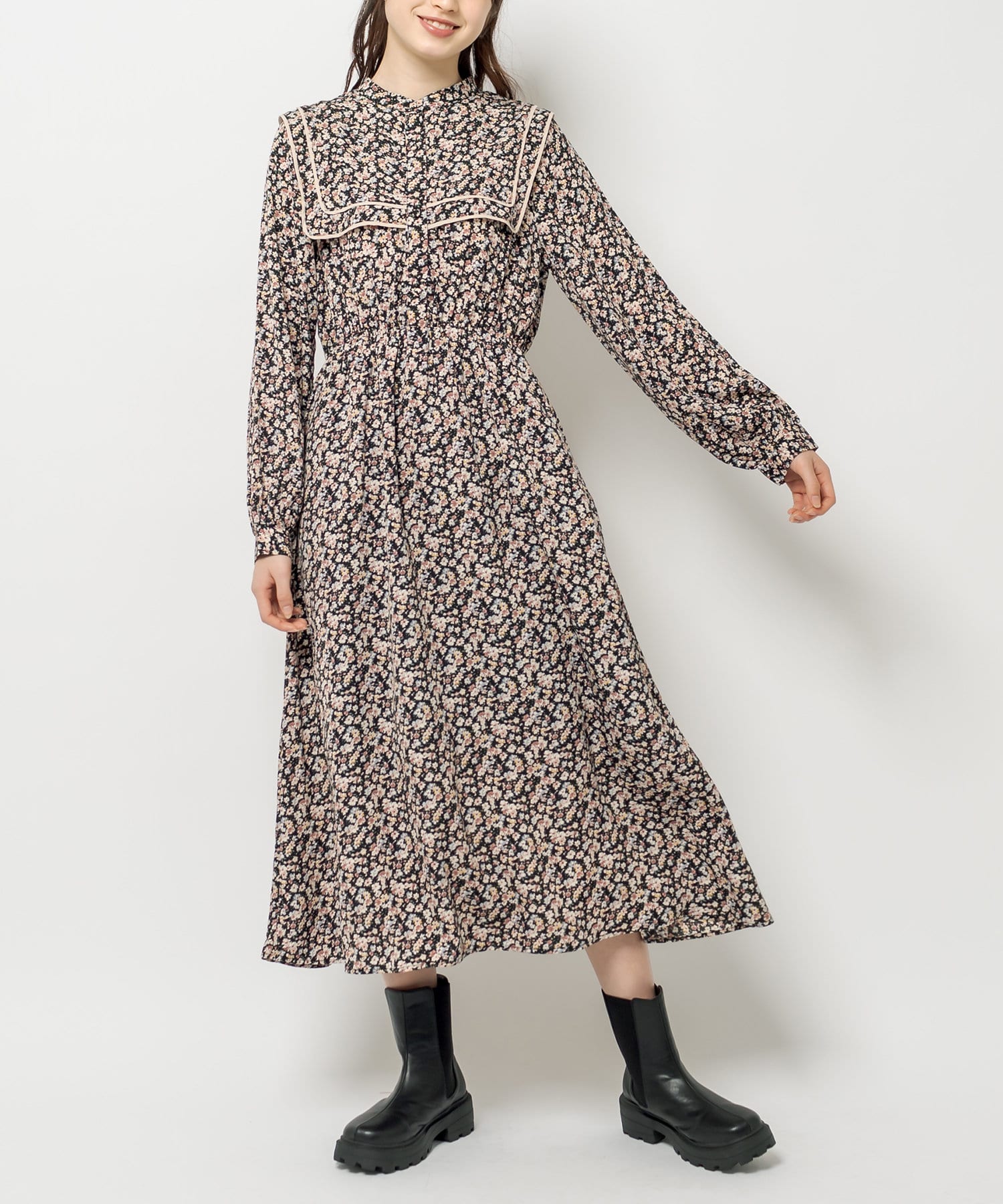 レトロなケープカラーワンピース Olive Des Olive オリーブ デ オリーブ レディース Pal Closet パルクローゼット パルグループ公式ファッション通販サイト