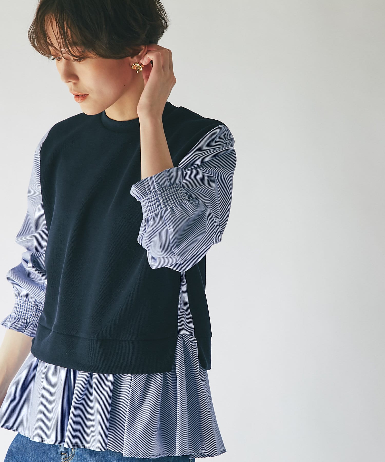 un dix cors(アンディコール) 【簡単レイヤードで上級者】シャツドッキングフレアープルオーバー