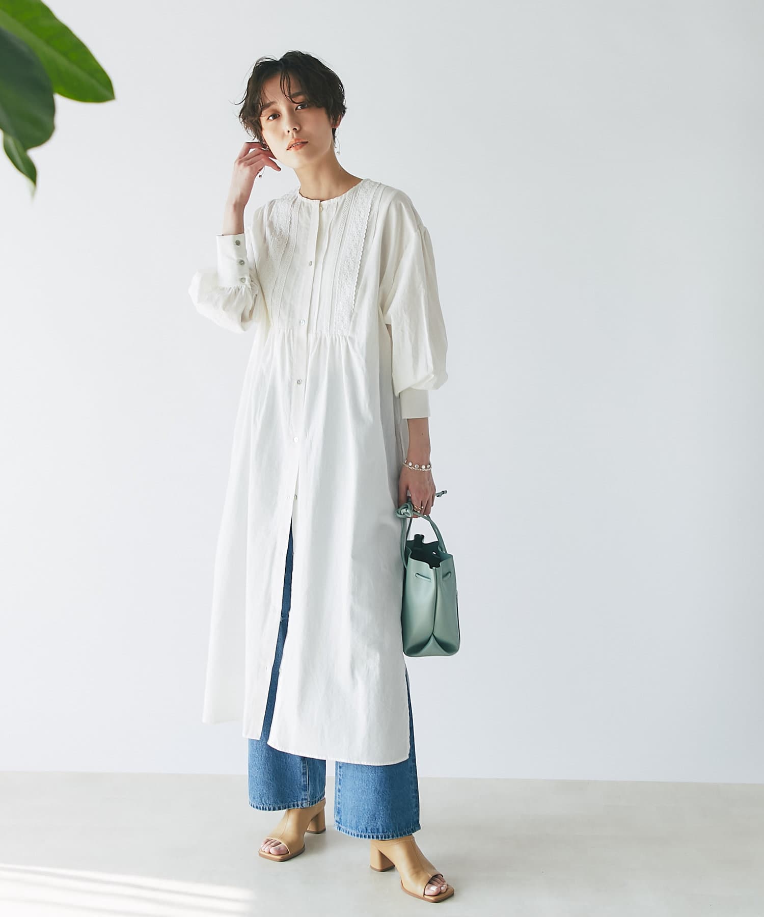 un dix cors(アンディコール) 【アレンジ自在】綿ローンレース使いシャツワンピース