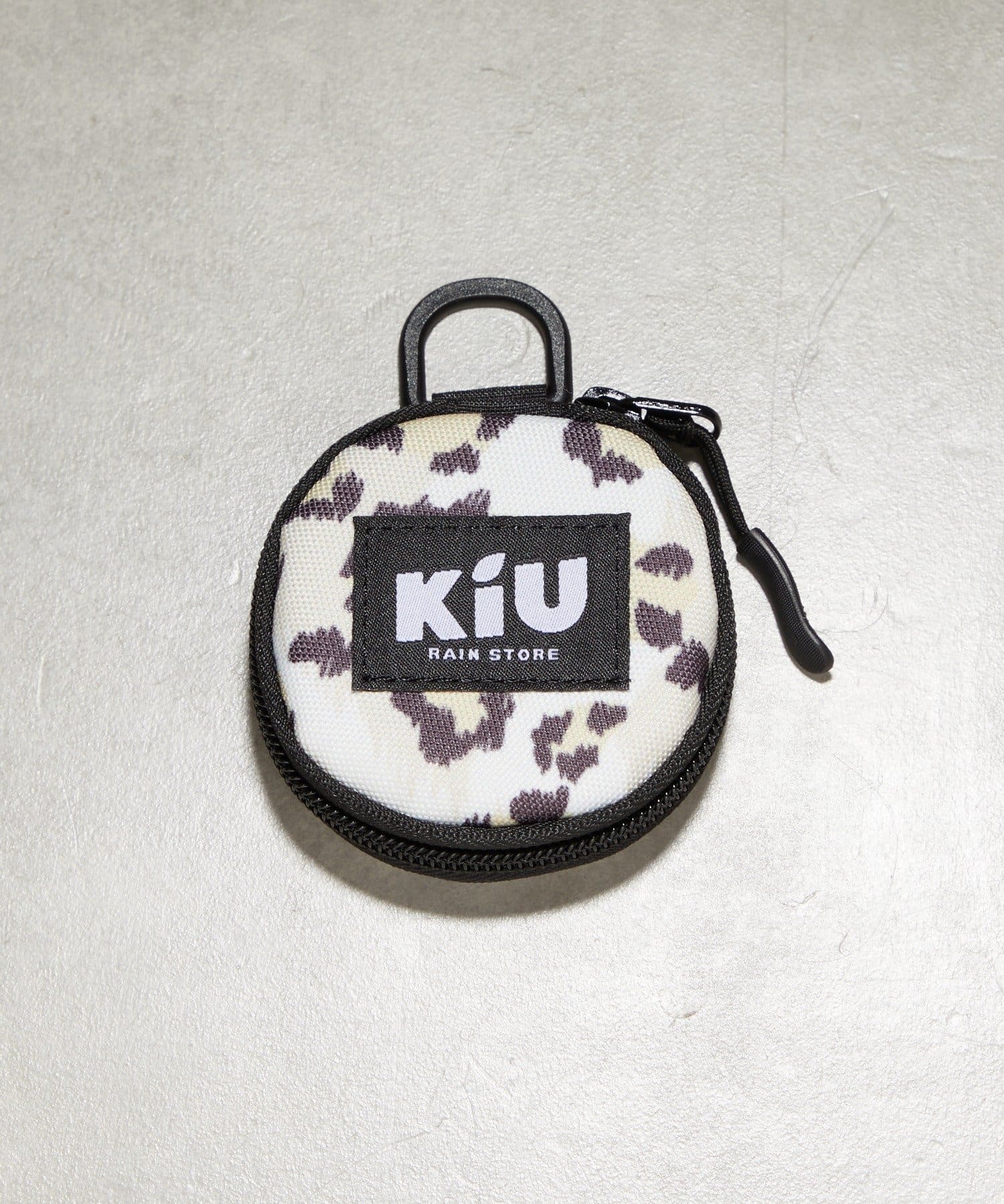 KiU/キウ】ROUND CASE POUCH | CIAOPANIC TYPY(チャオパニックティピー