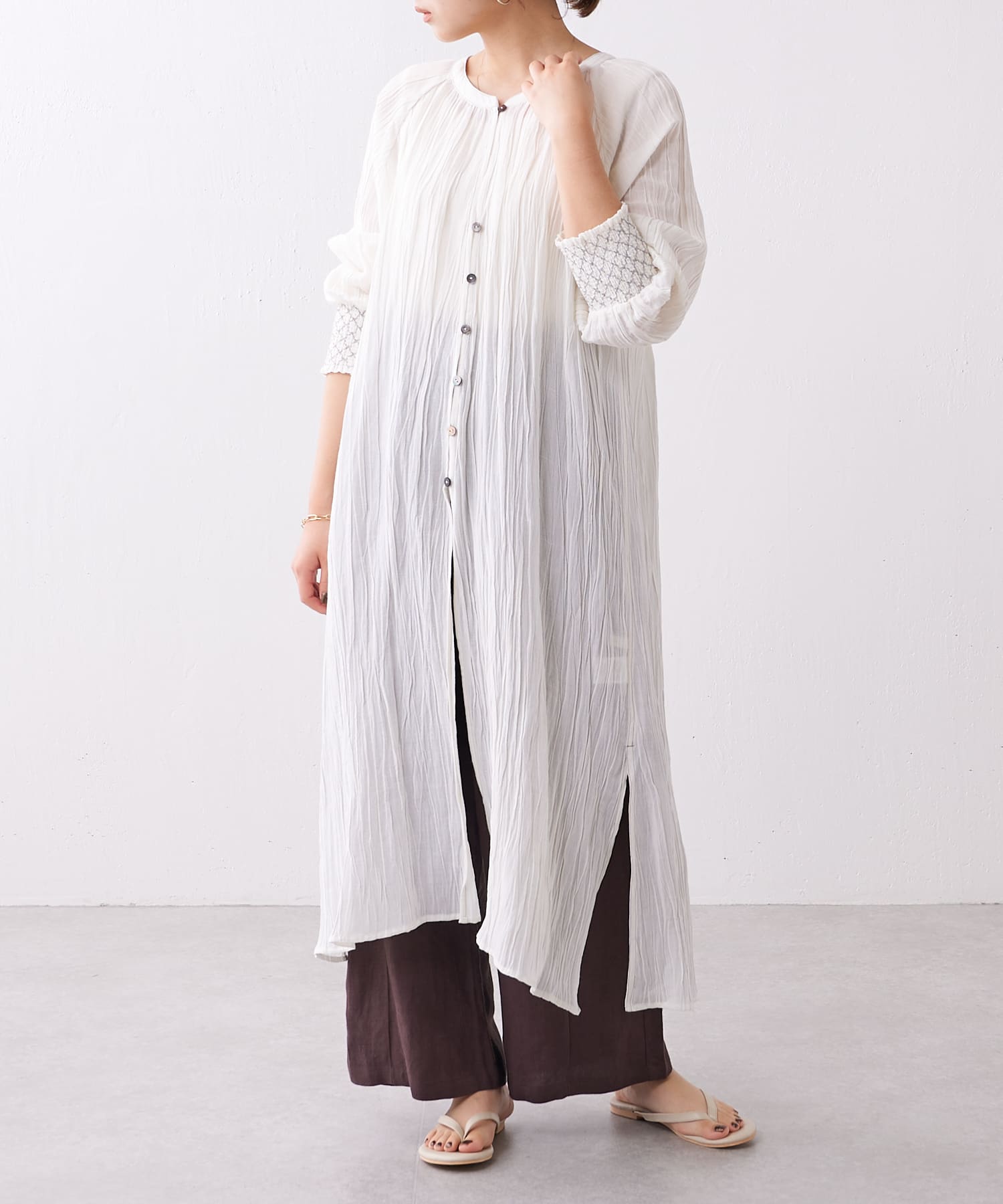 大人上品デザイン スモッキング刺繍ワンピース Jena Espace Merveilleux ジェナ エスパスメルヴェイユ レディース Pal Closet パルクローゼット パルグループ公式ファッション通販サイト