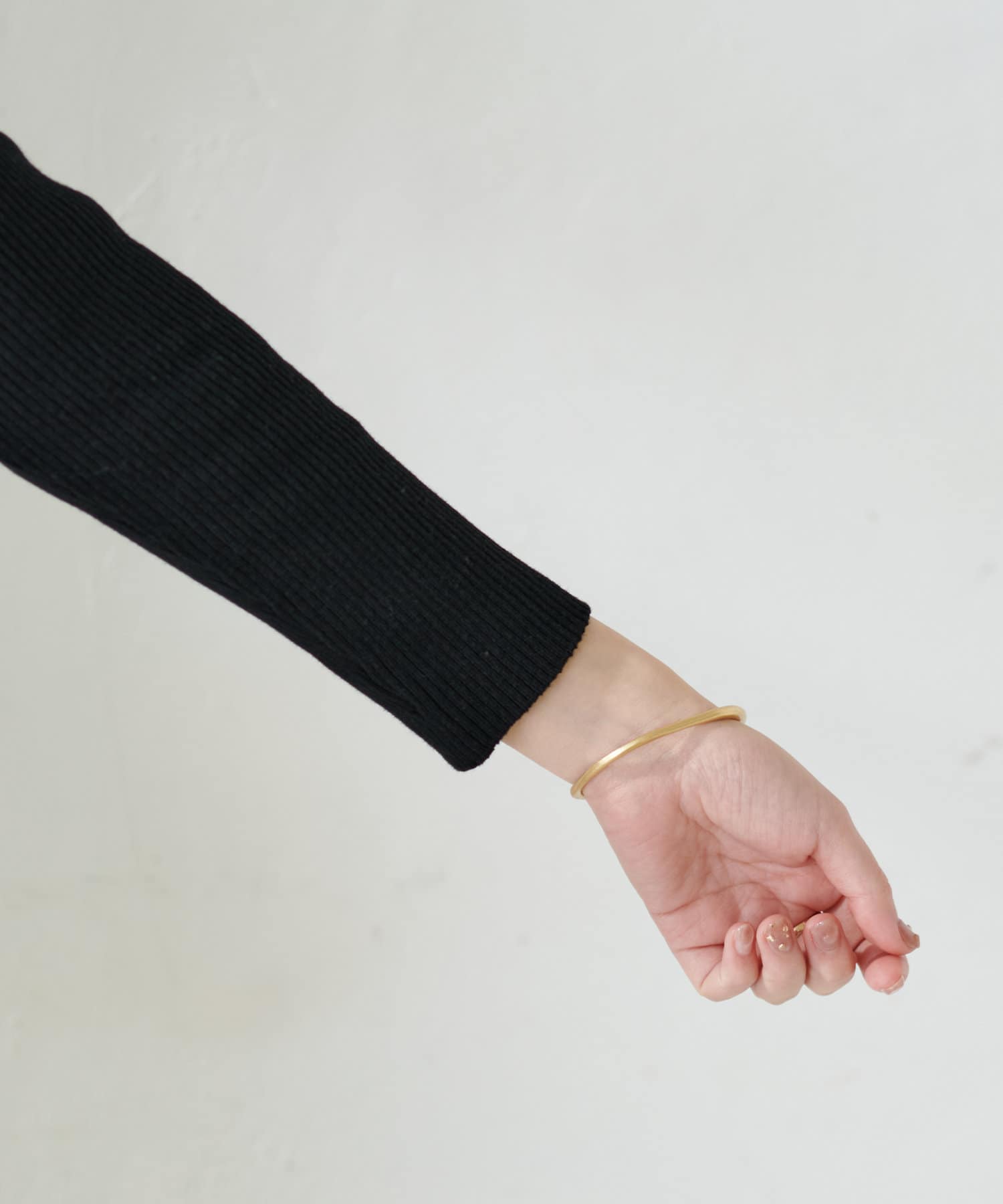 natural couture(ナチュラルクチュール) Vネックフリルデザインニット