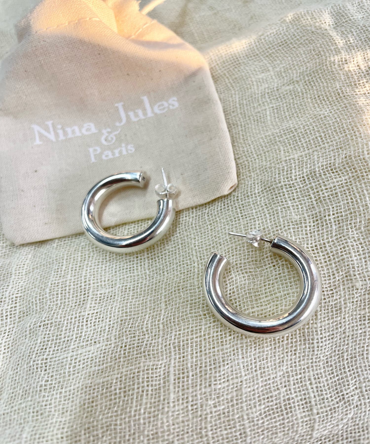 Nina&Jules Paris/Small Classic Hoops-