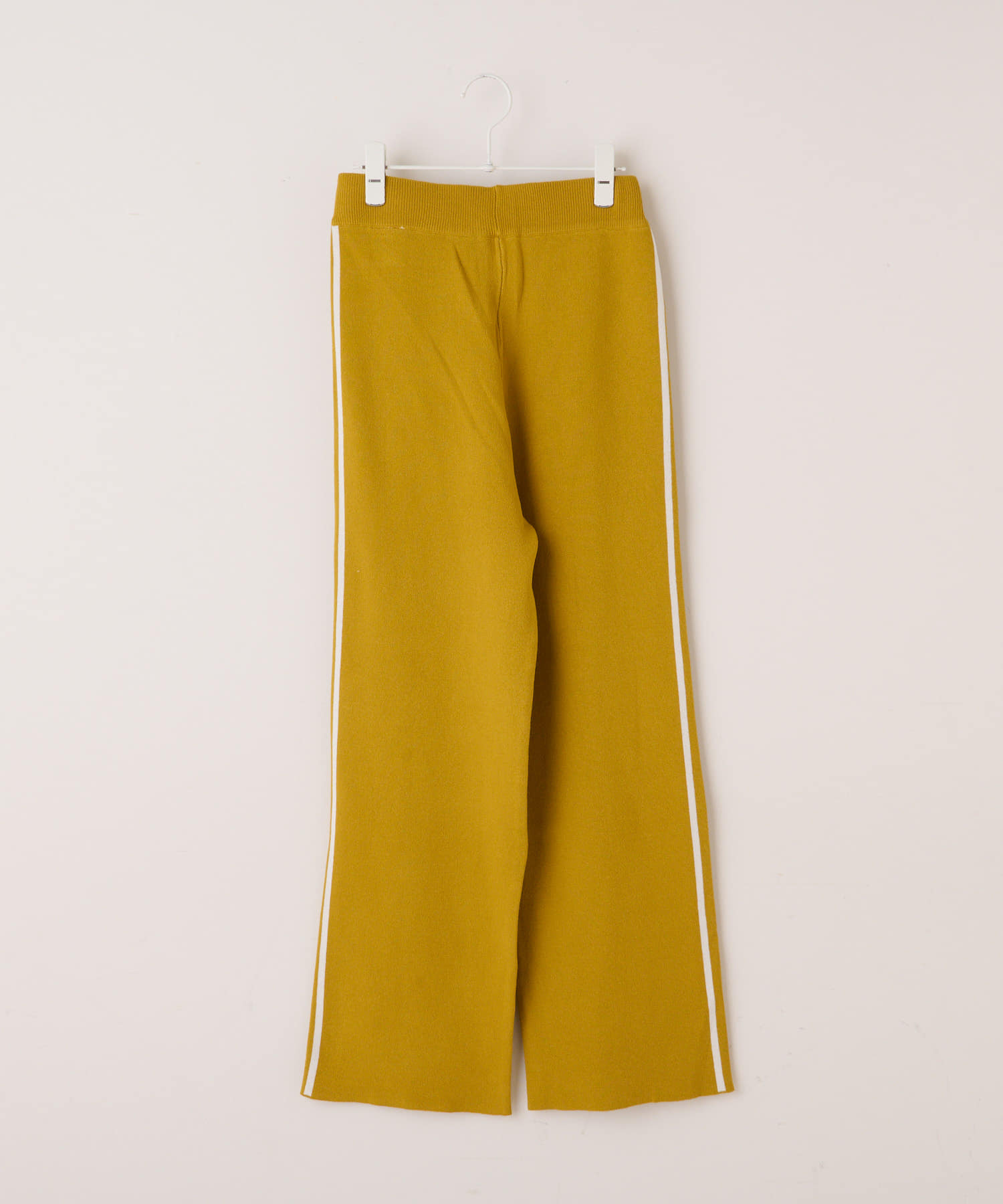 NICE CLAUP / OLIVE des OLIVE OUTLET(ナイスクラップ  / オリーブ デ オリーブ アウトレット) 【NUNIFE】ジャージ風ニットパンツ