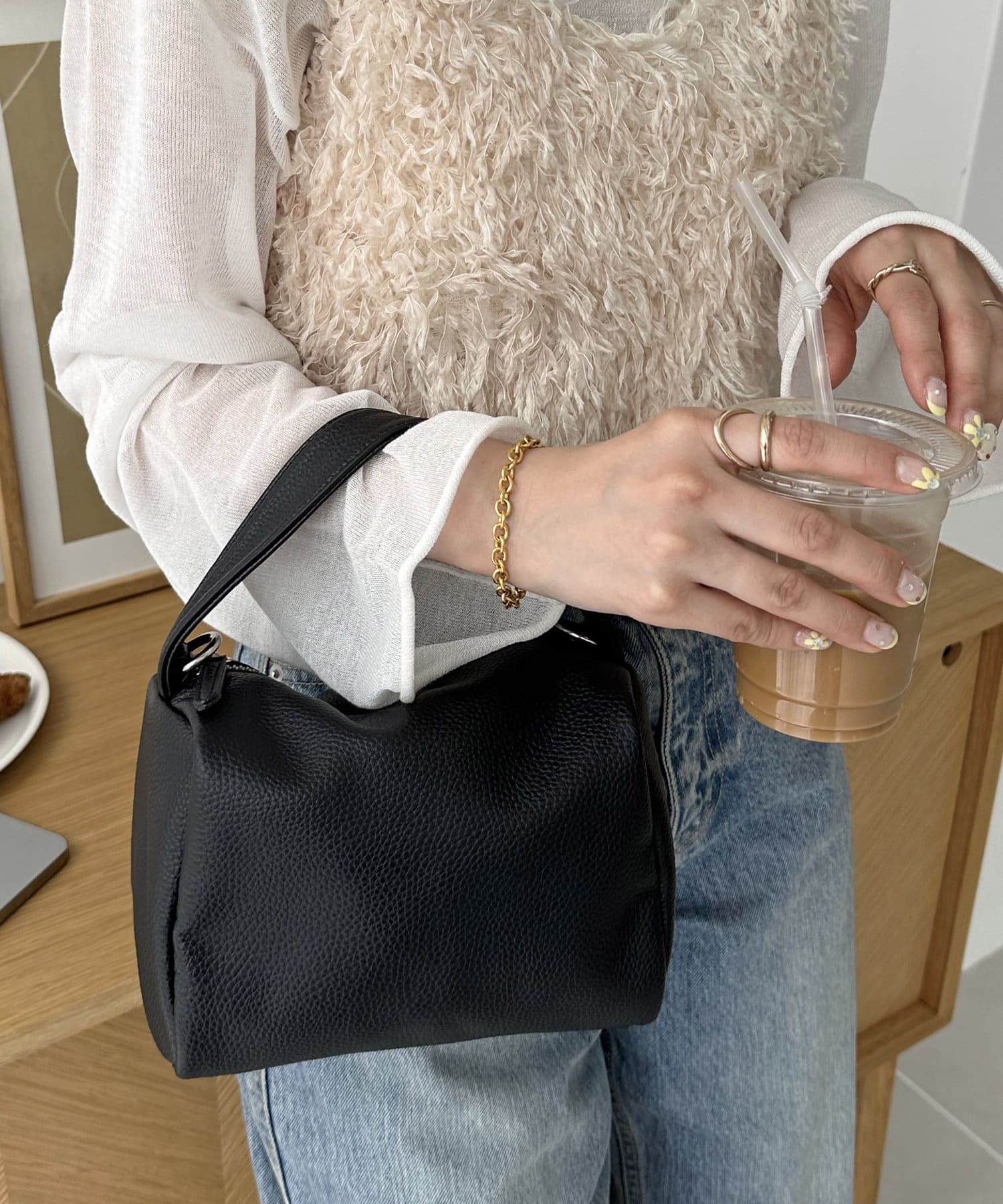 WOMEN FASHION Bags Shoulder bag Leatherette Black Single discount 48% Zara Shoulder bag 