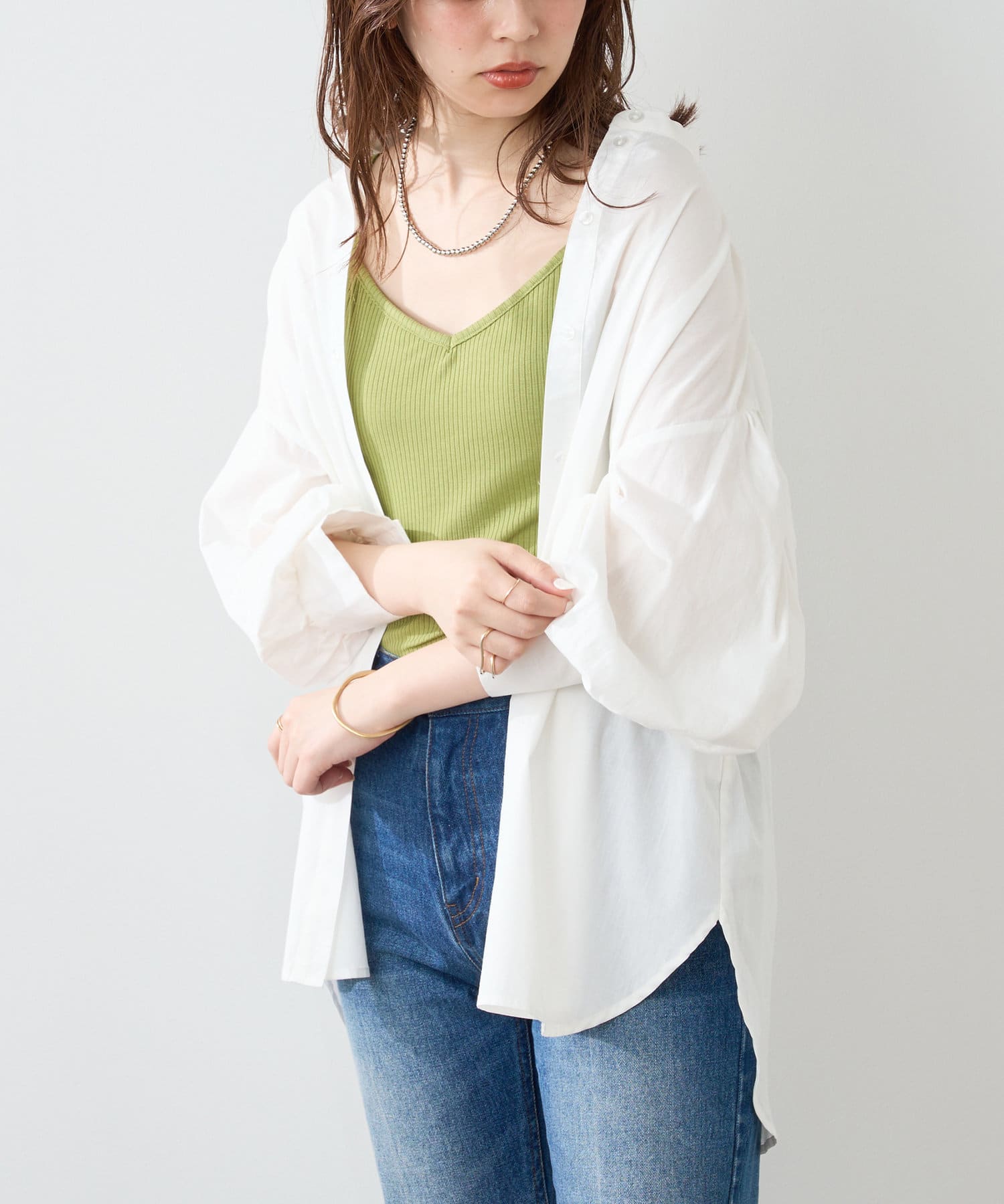 natural couture(ナチュラルクチュール) 旬コーデが決まる　ダブル釦シャツ