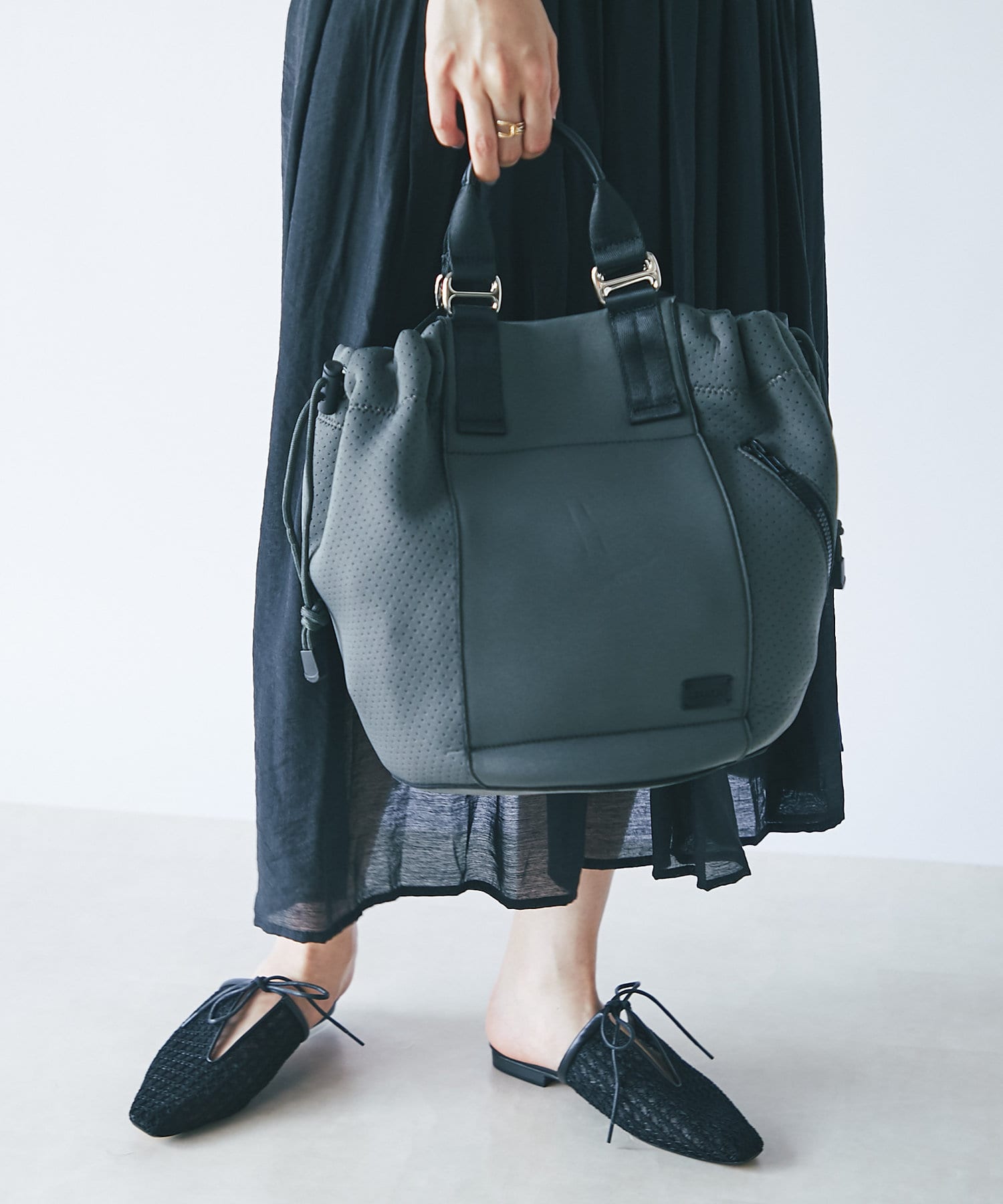 un dix cors(アンディコール) 【story（ストーリー）】ボンディング2WAYハンドルバッグ