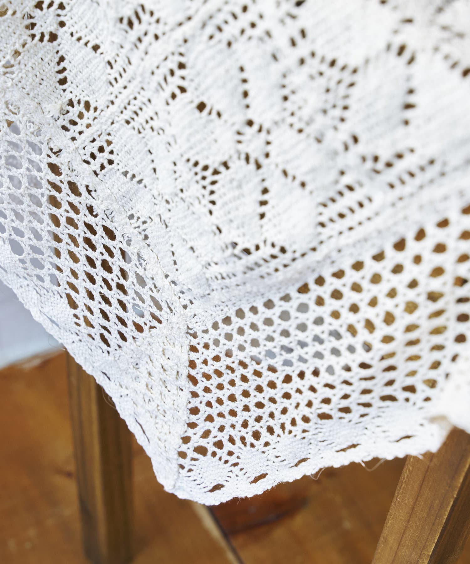 Vintageかぎ針編みレース　刺しゅうパネル　大判　マルチカバー Vintageかぎ針編みレース 刺しゅうパネル 大判 マルチカバー Vintage