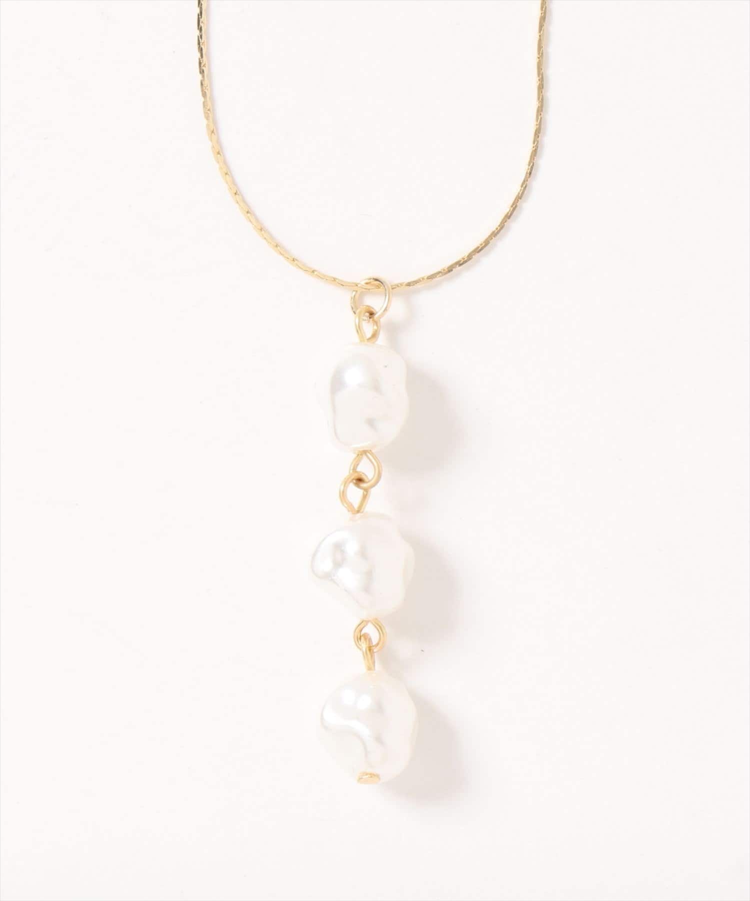 natural couture(ナチュラルクチュール) ３連ニュアンスパールネックレス