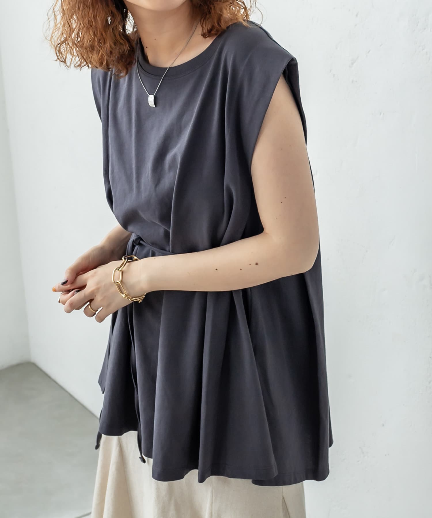 OUTLET(アウトレット) 【mystic】タックフレアノースリTシャツ